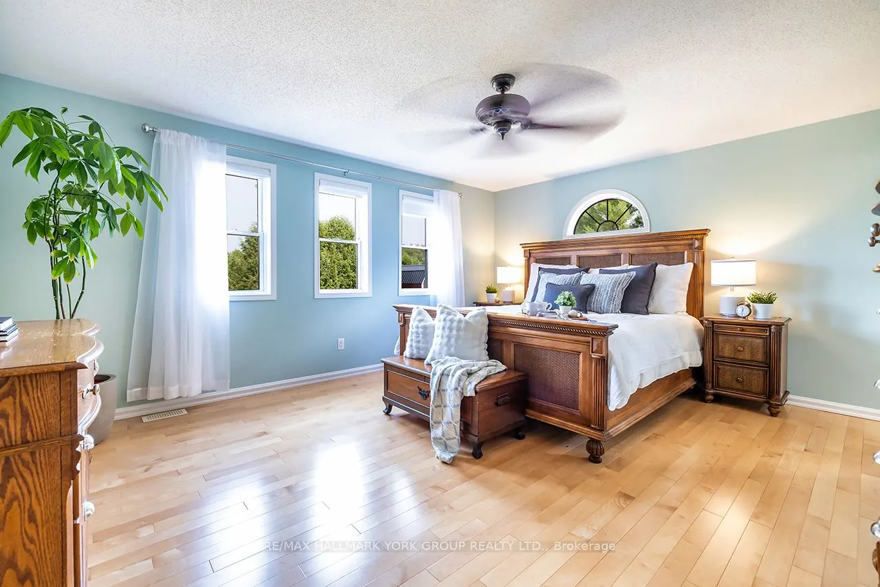 2523 Asphodel 12th Line