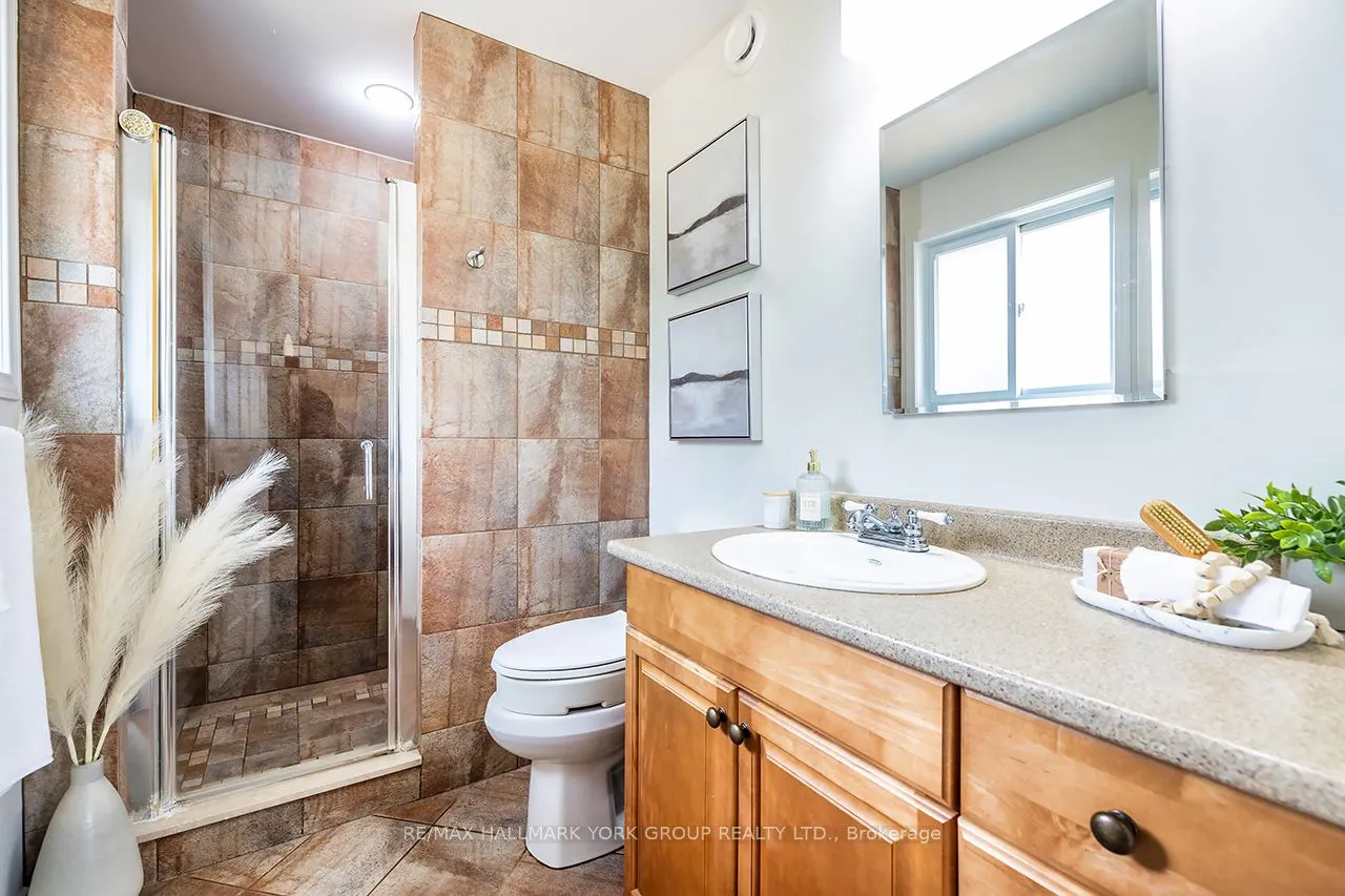 2523 Asphodel 12th Line