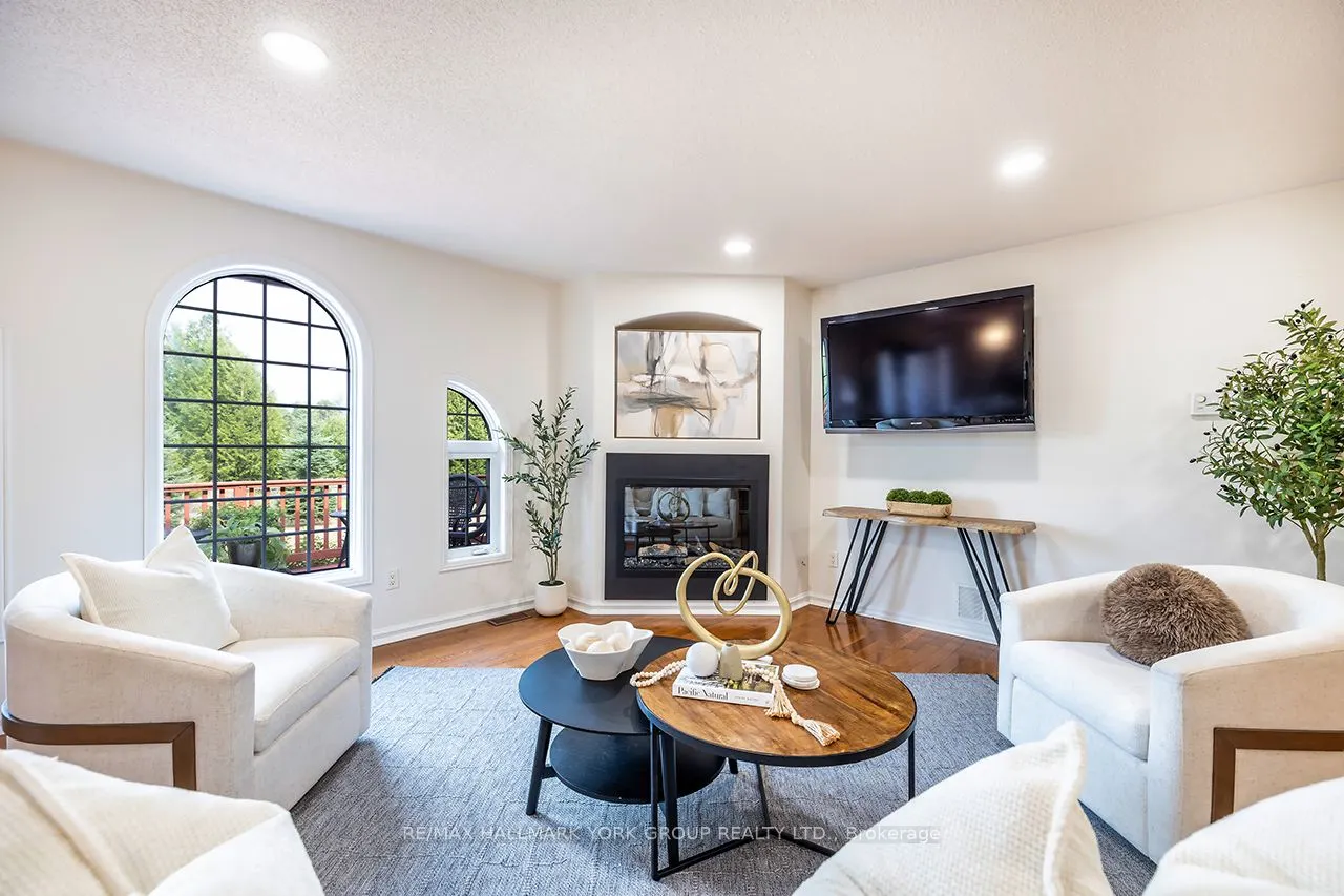 2523 Asphodel 12th Line