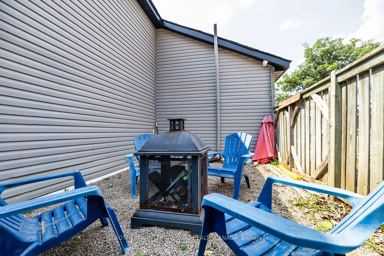 42 Pavillion Road