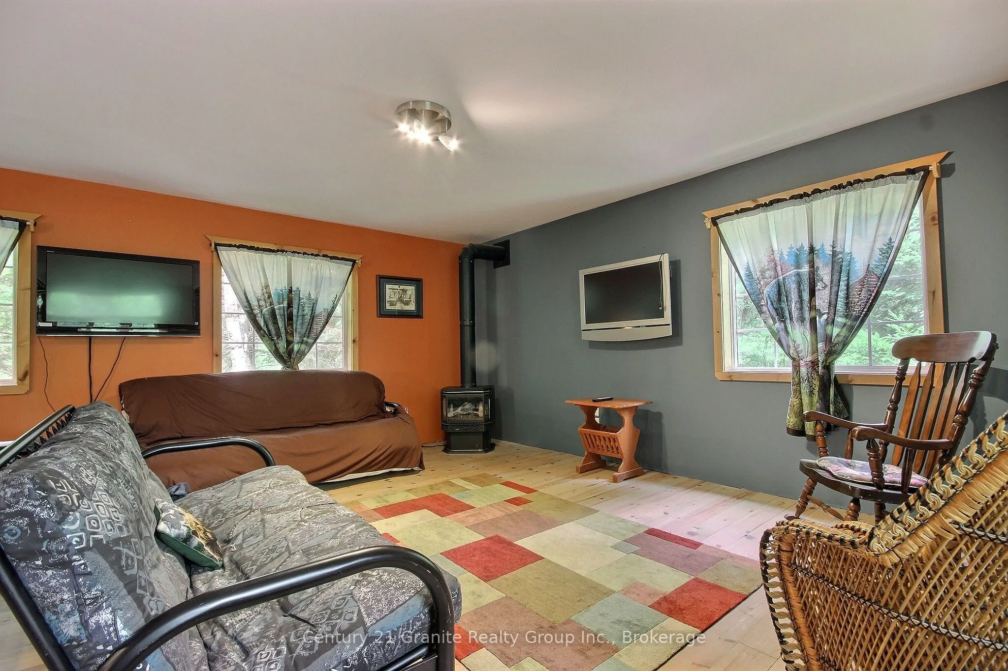 1082 Green Lake Road