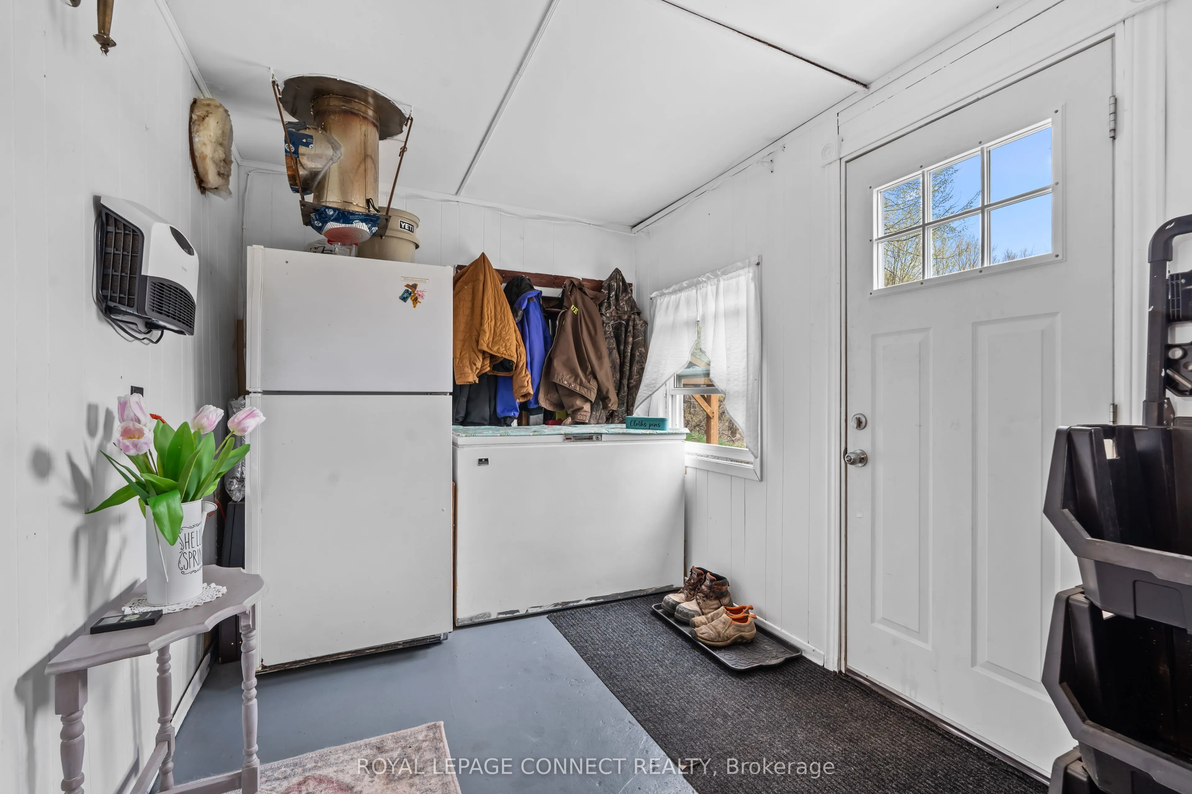 373 Deshane Road