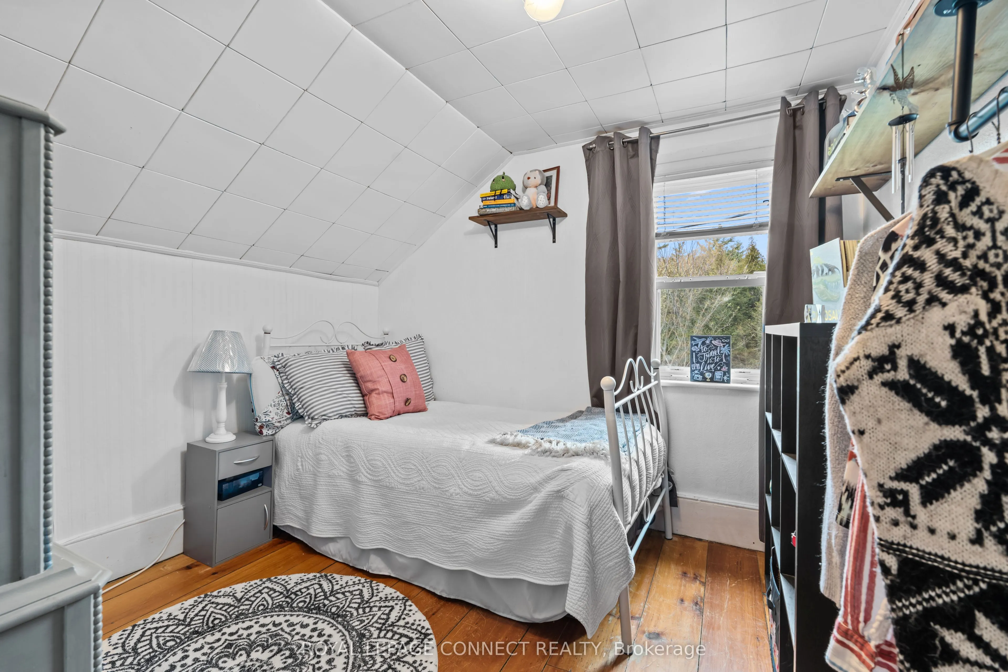 373 Deshane Road