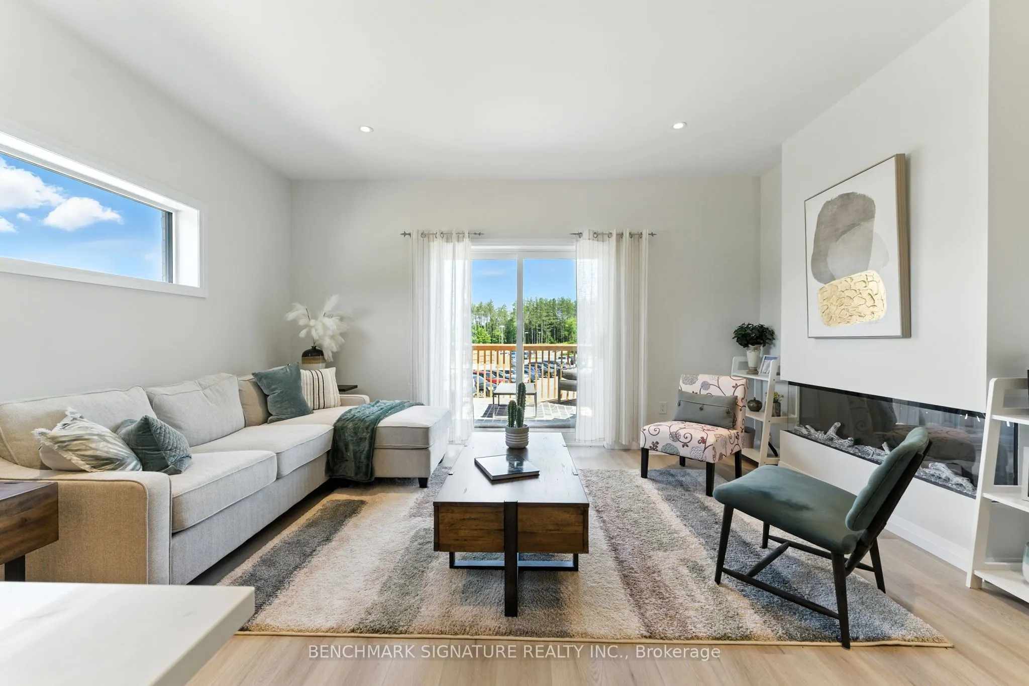 2 Painted Skimmer Place