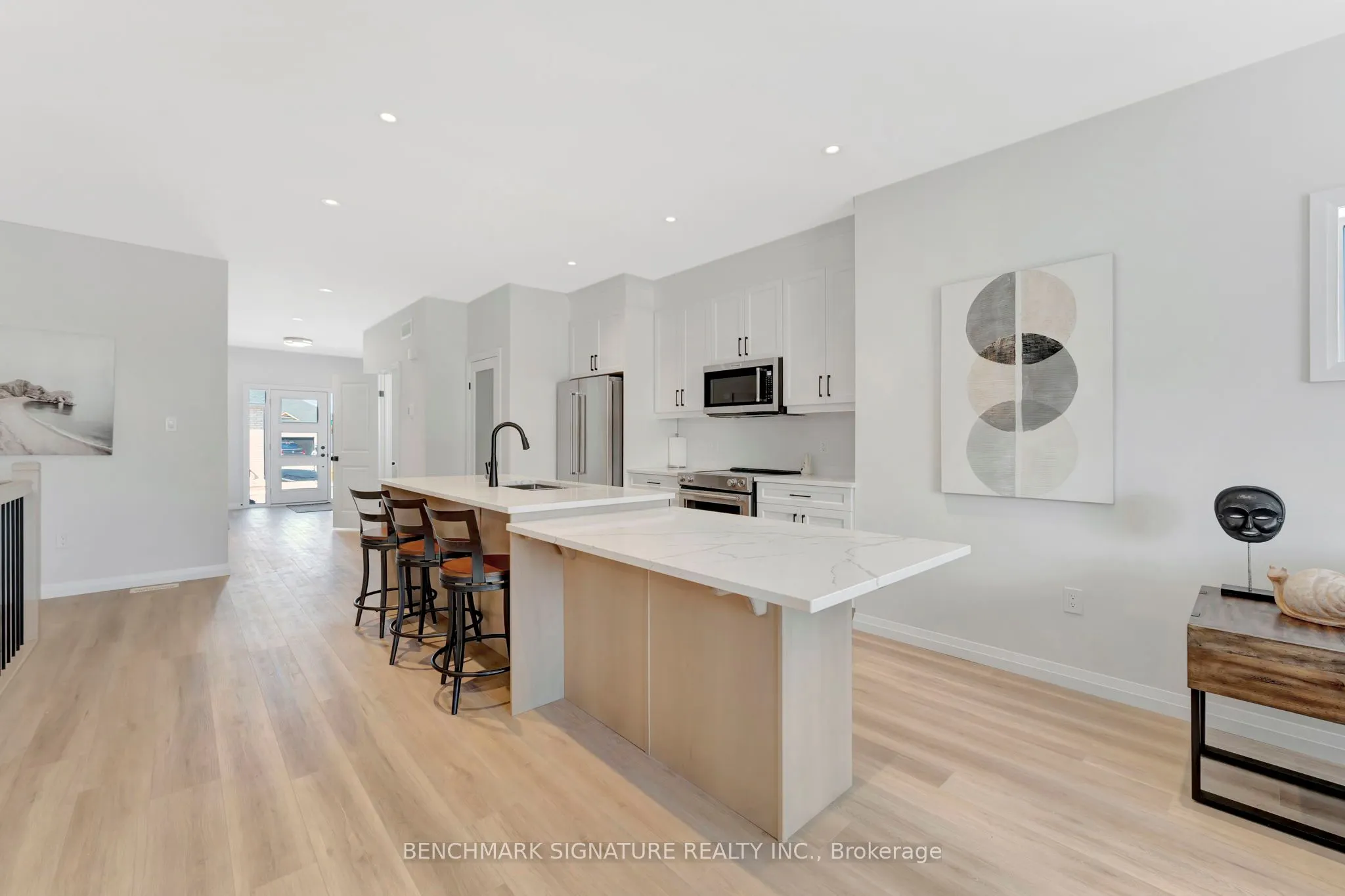 2 Painted Skimmer Place