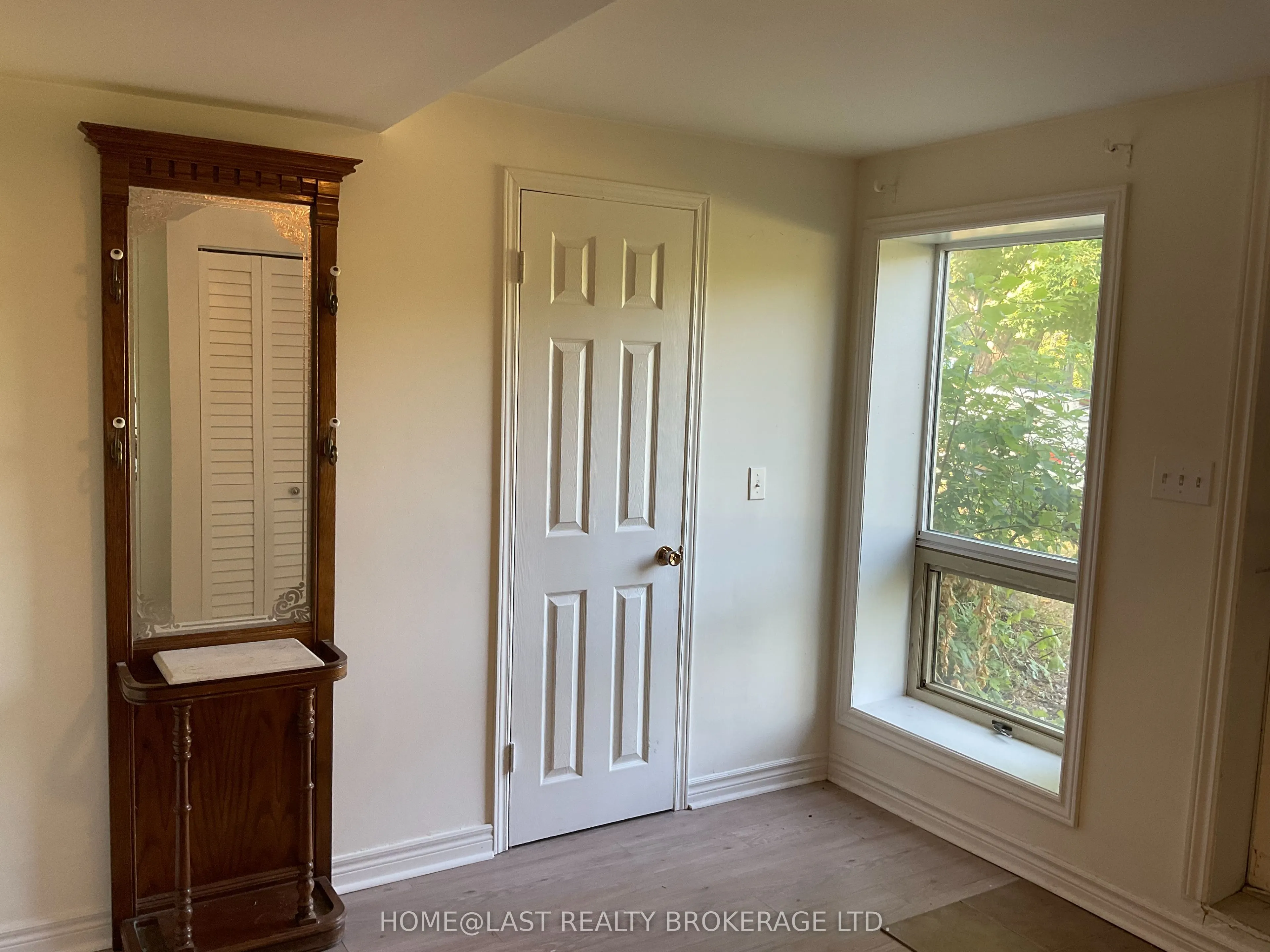 95 Fulsom Crescent