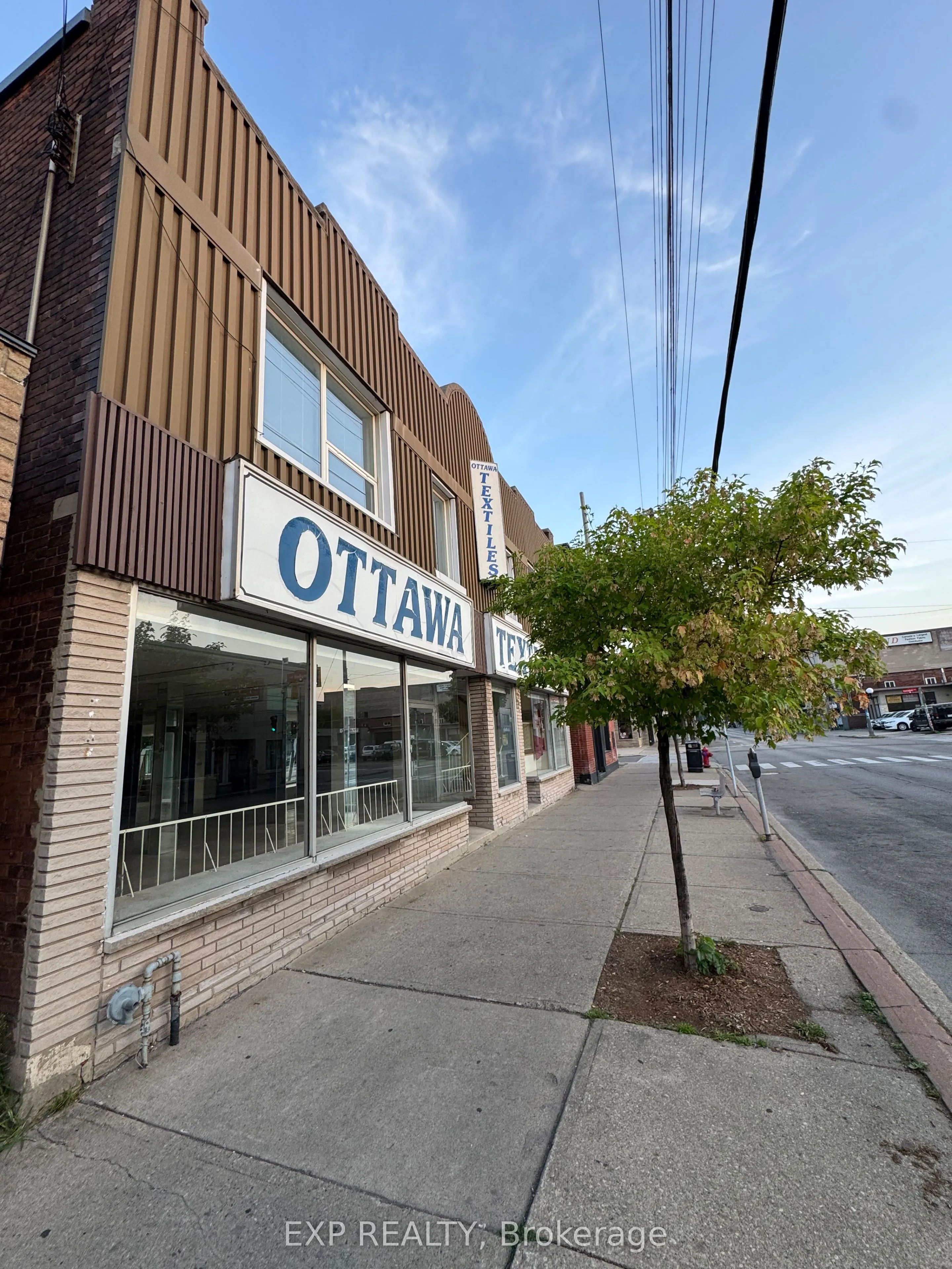 264-268 Ottawa Street N