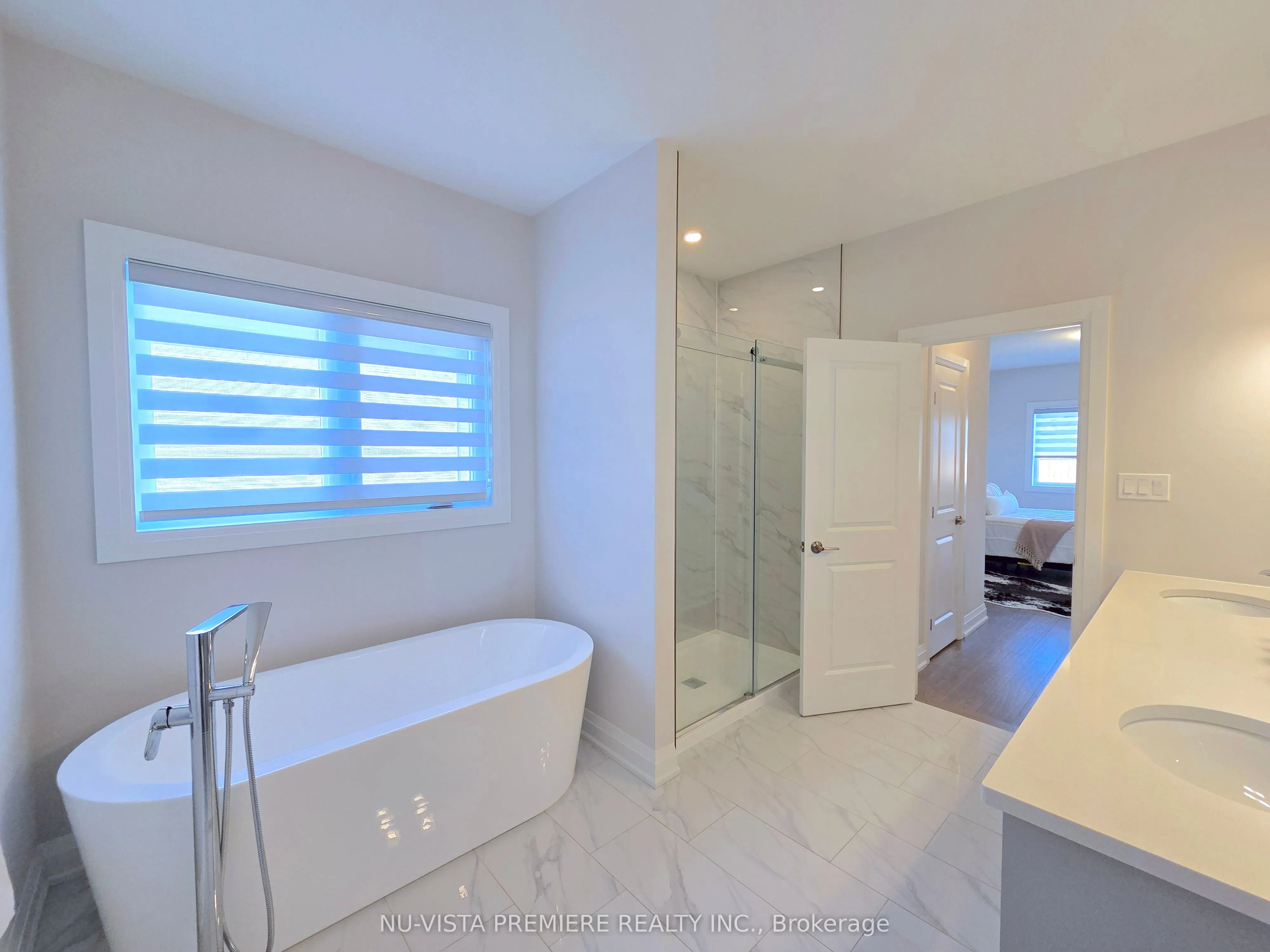 383 Daventry Way, #69