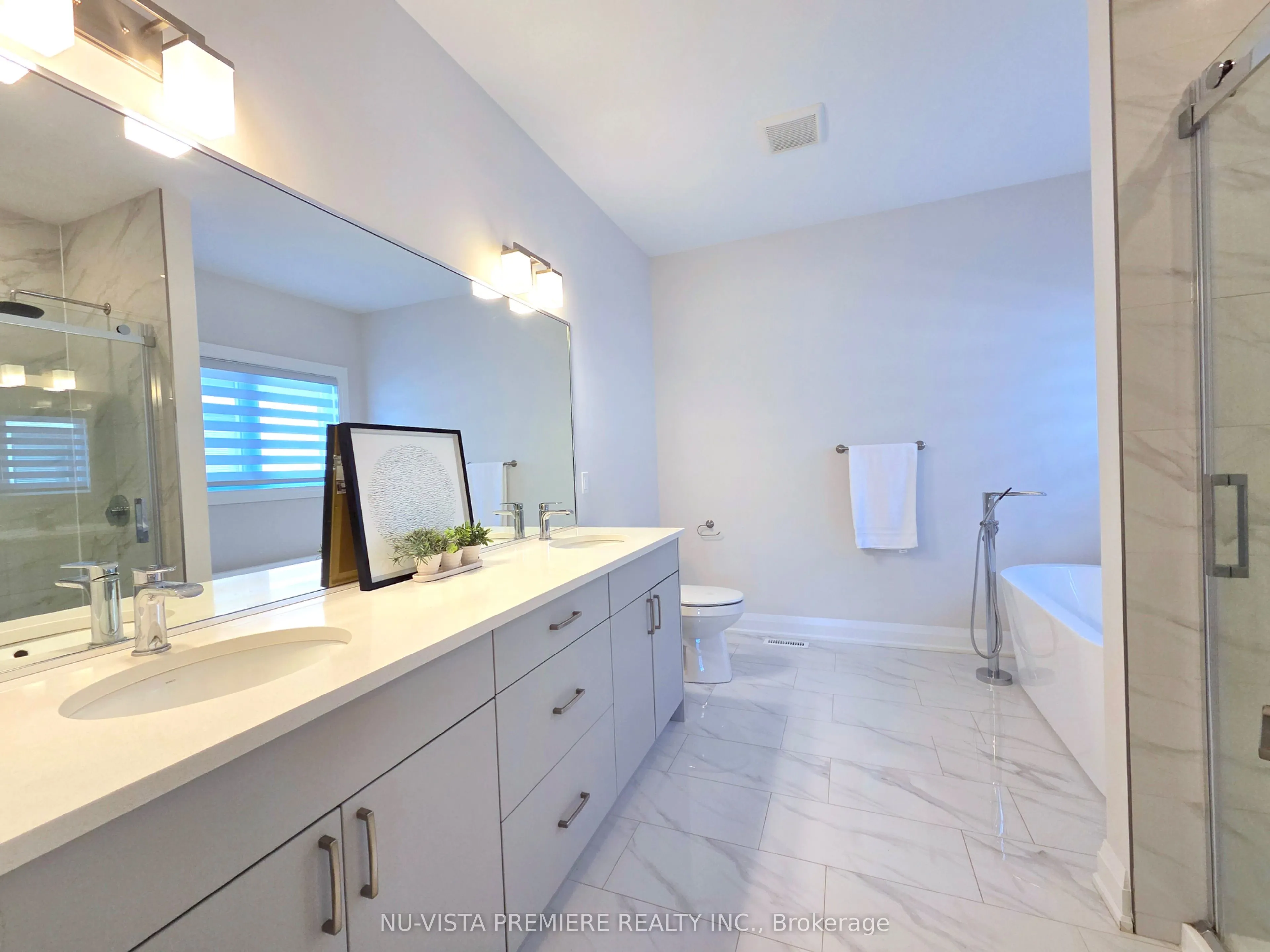 383 Daventry Way, #69