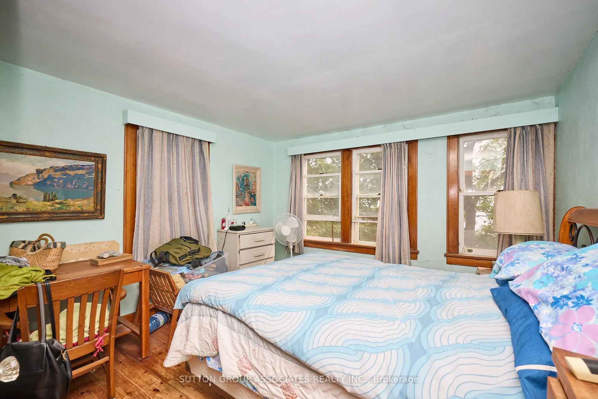 10427 Lakeshore Road