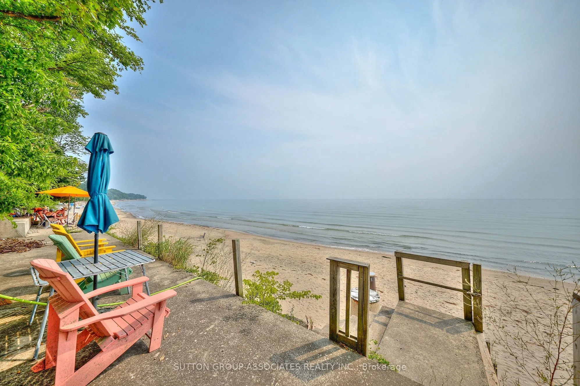 10427 Lakeshore Road
