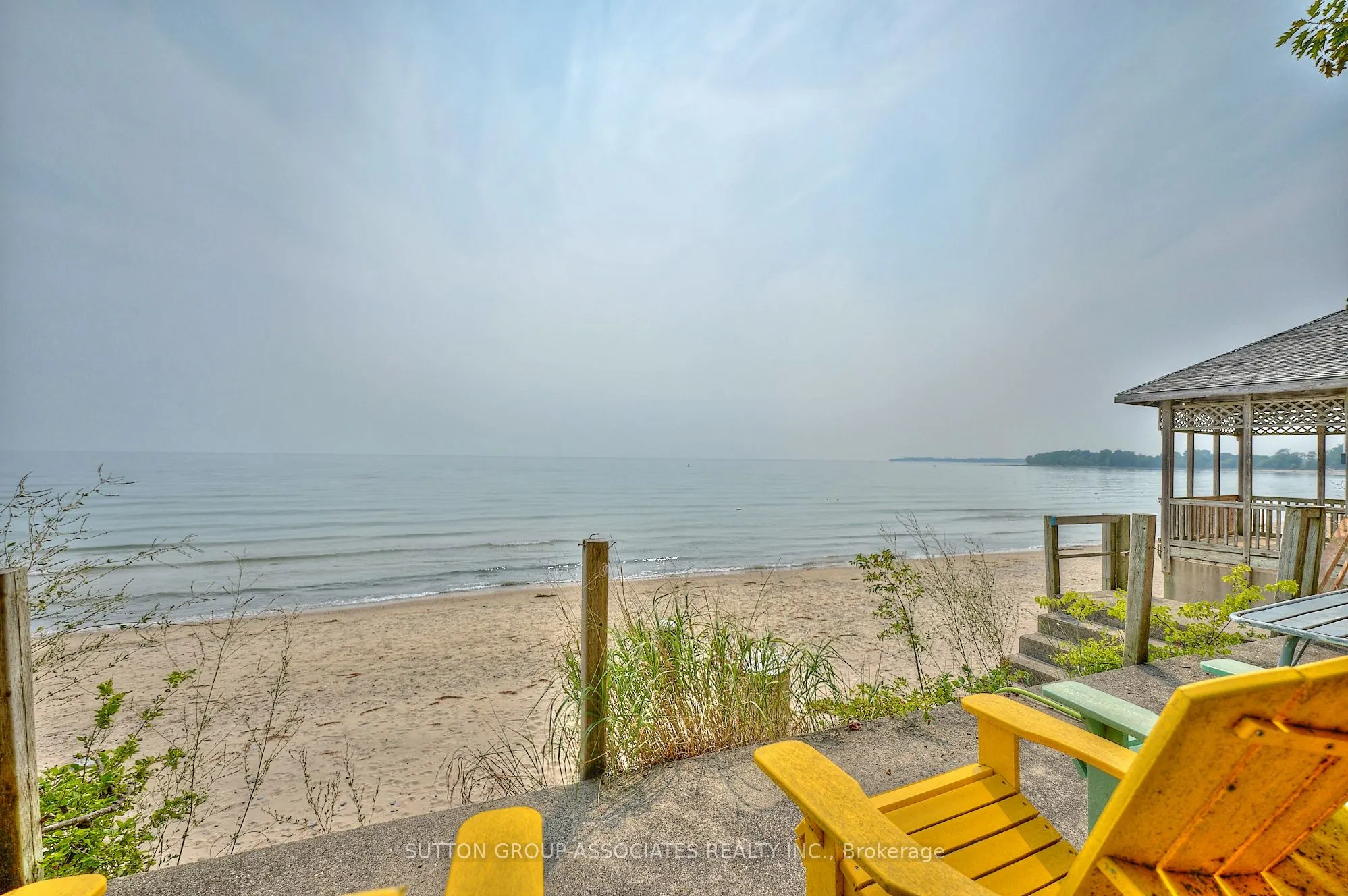 10427 Lakeshore Road
