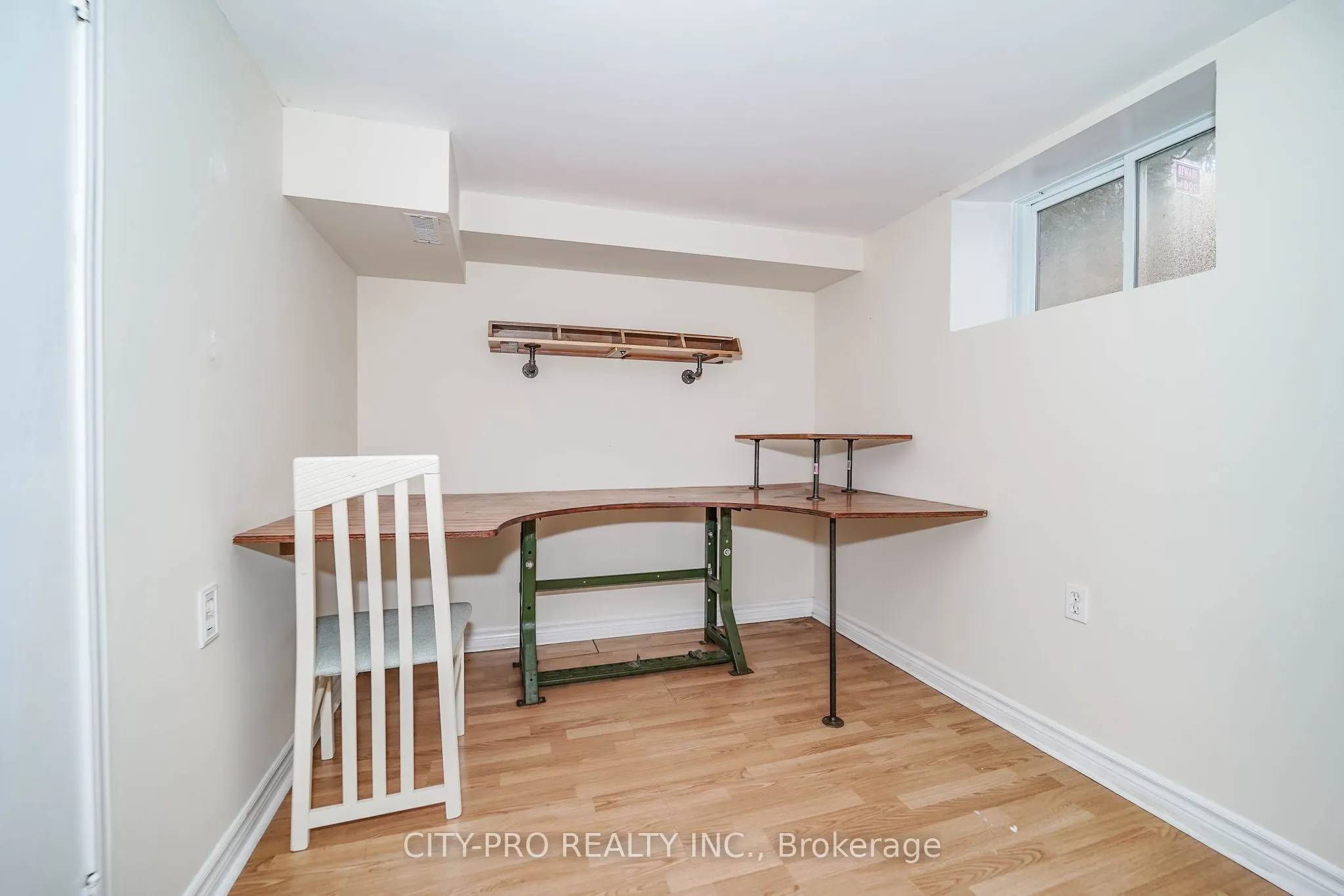 443 5th Concession Road W