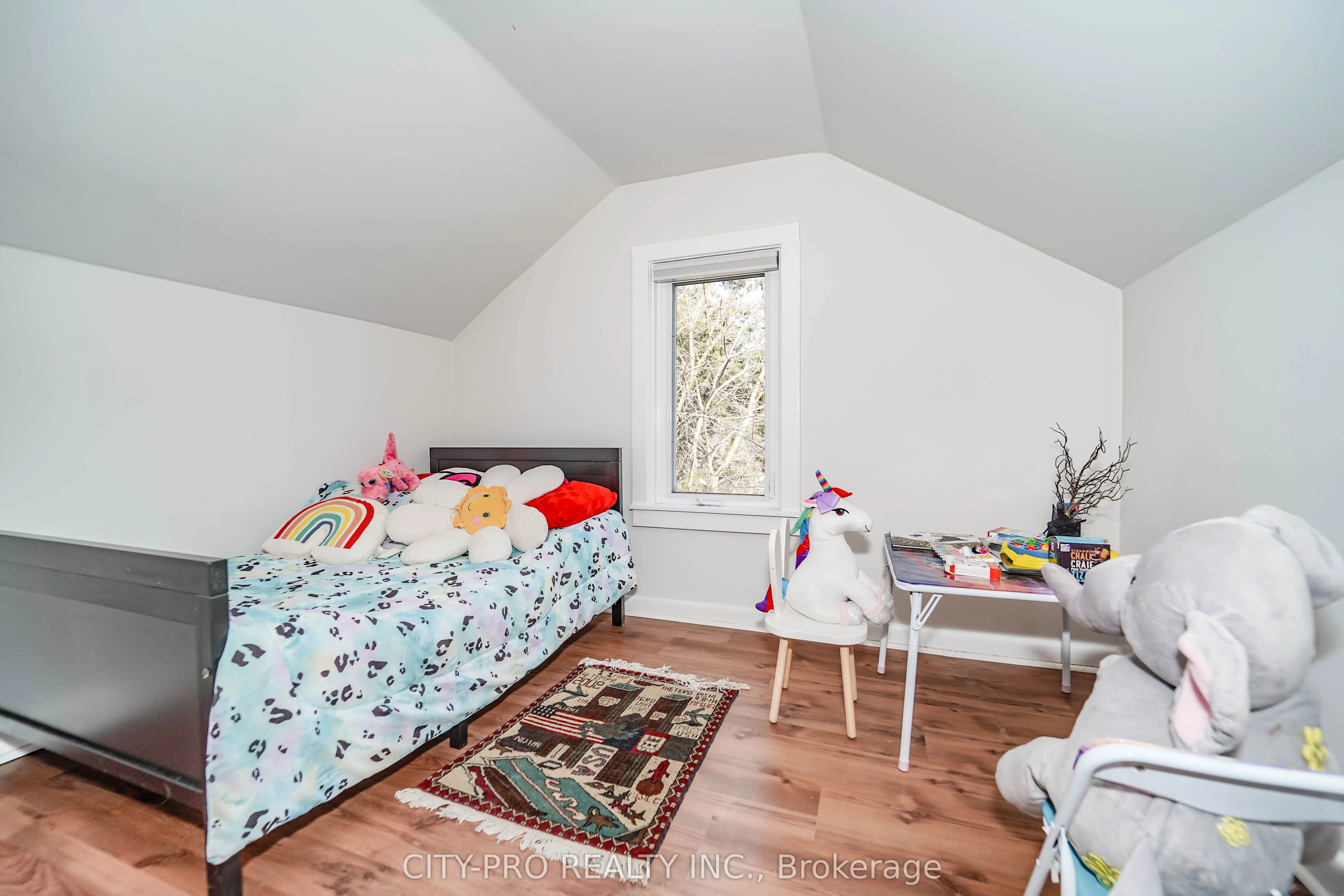 443 5th Concession Road W