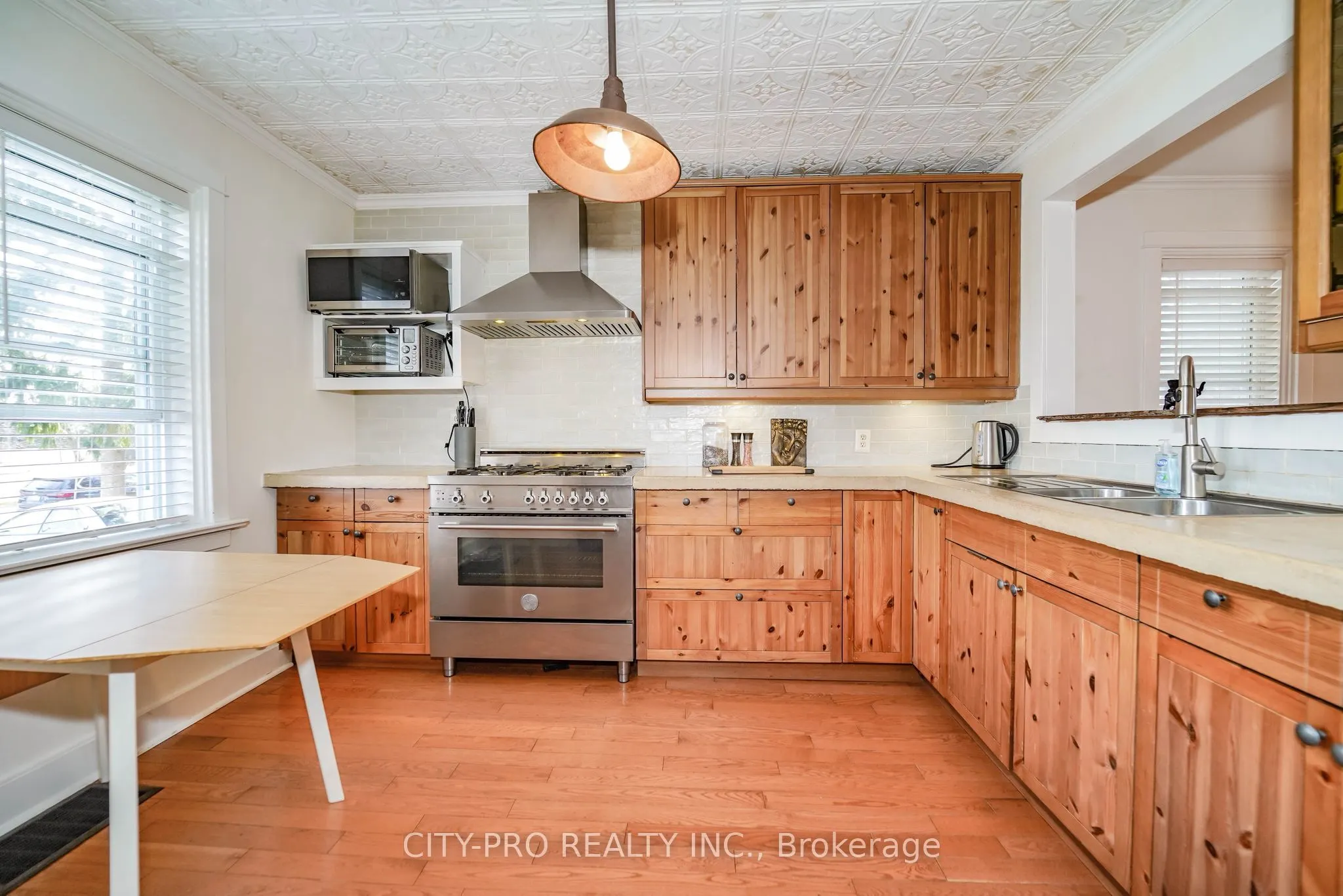 443 5th Concession Road W