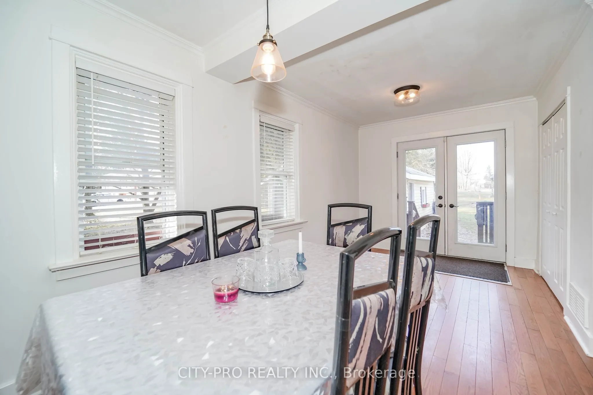 443 5th Concession Road W