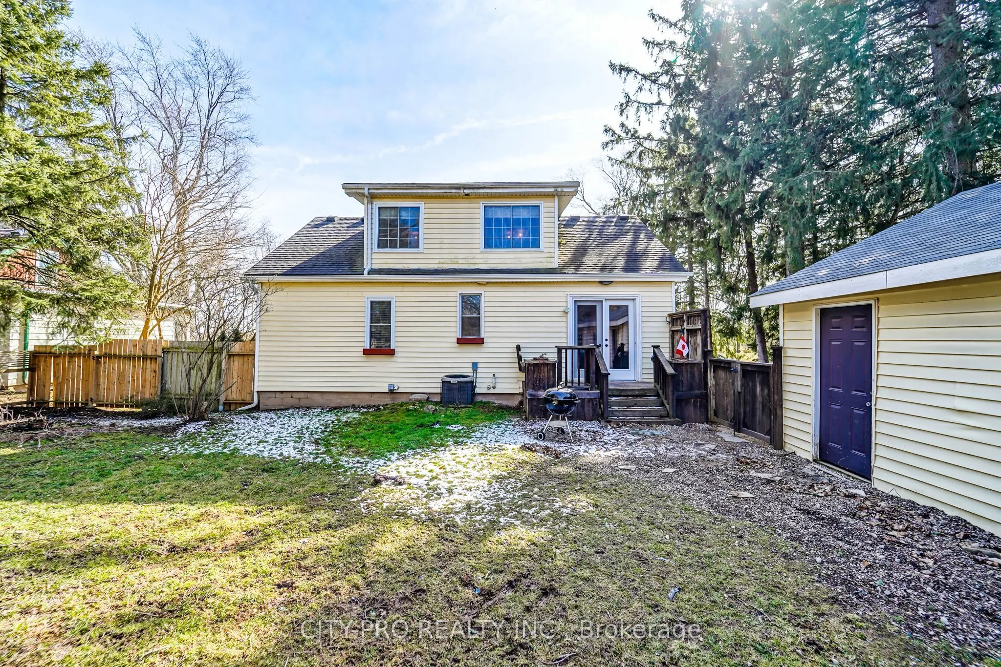 443 5th Concession Road W