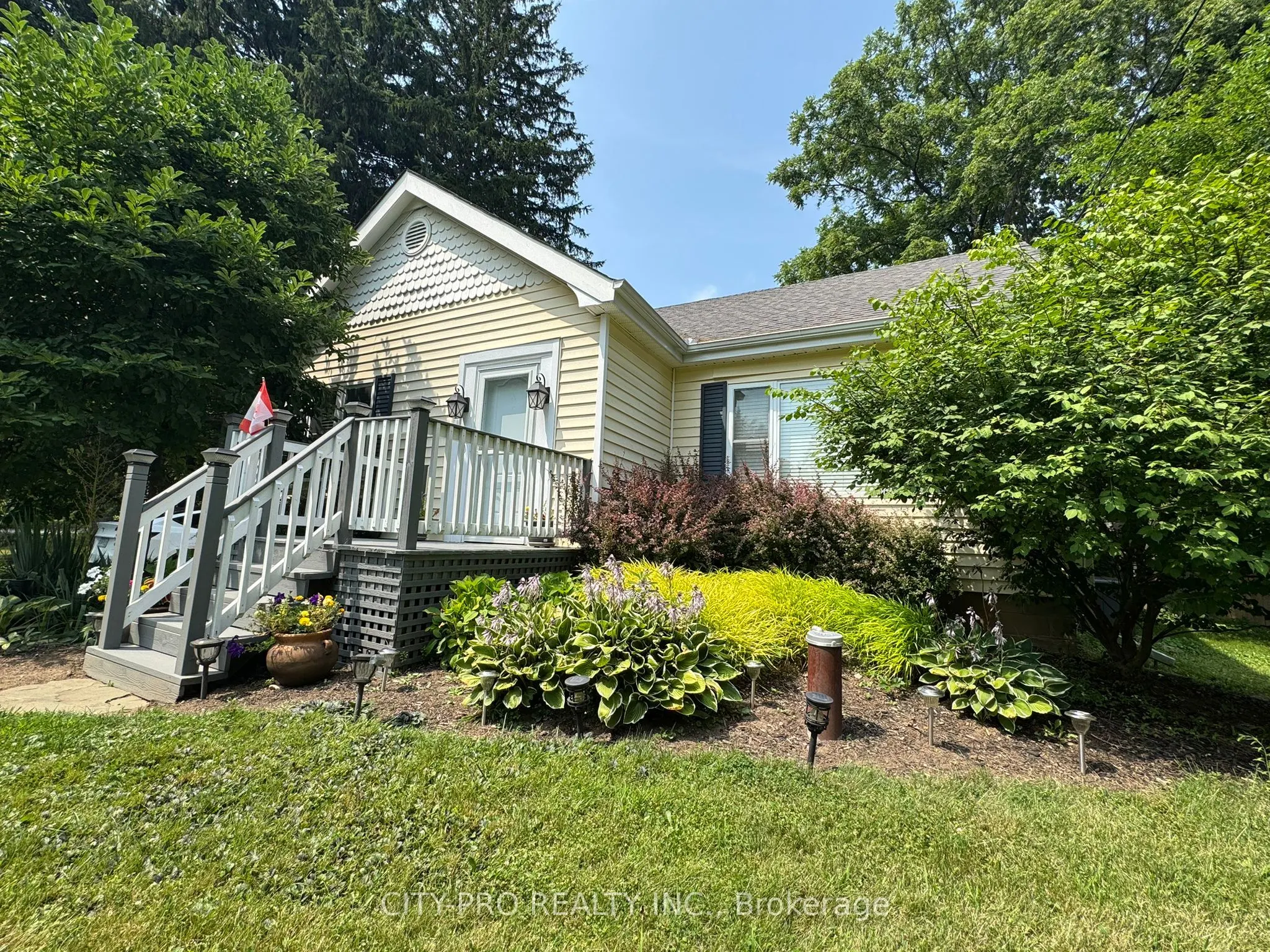 443 5th Concession Road W