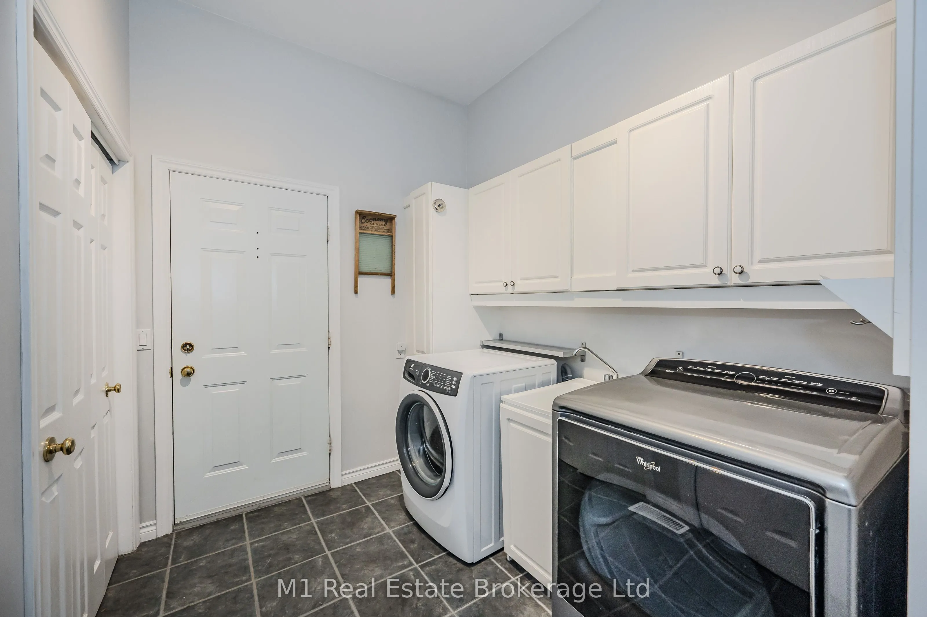 7610 Wellington 51 Road