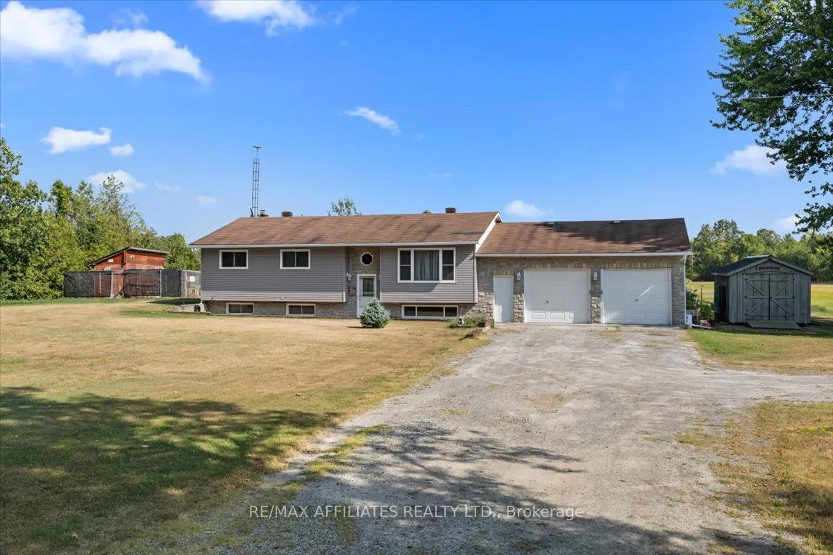 229 Kitley South Elmsley Townline Road
