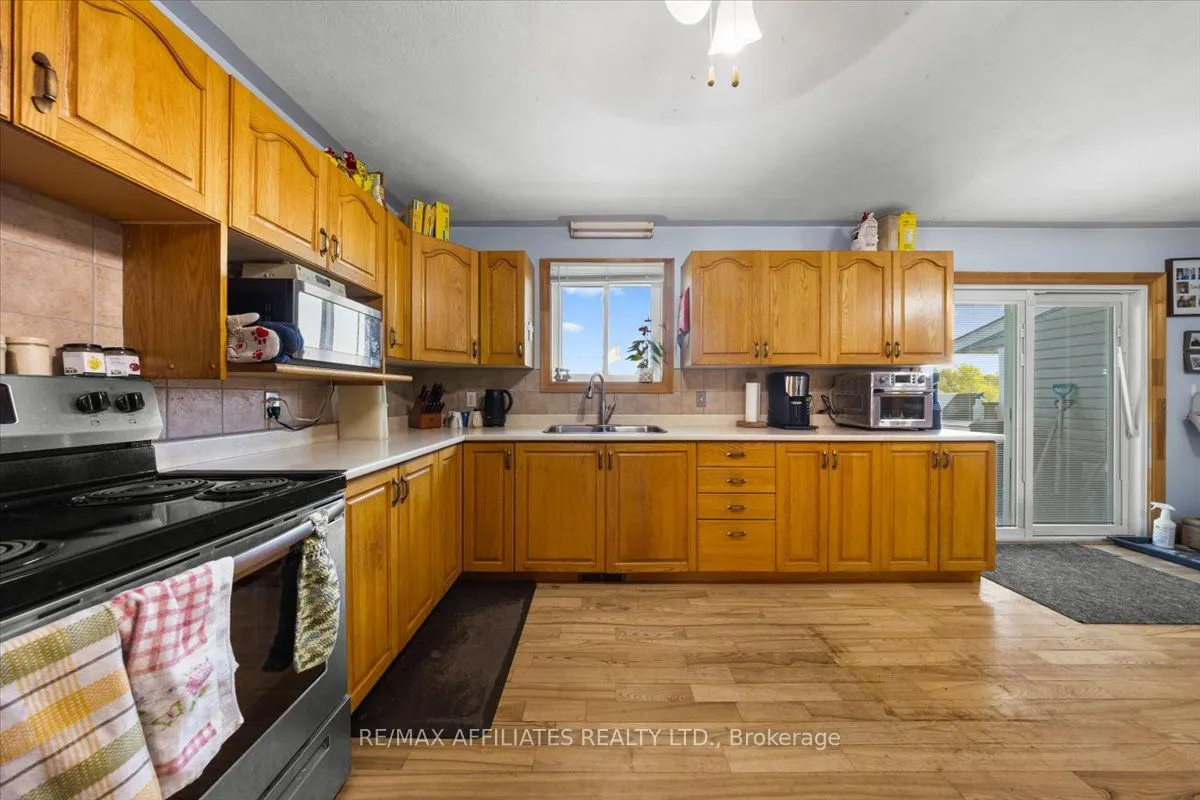 229 Kitley South Elmsley Townline Road
