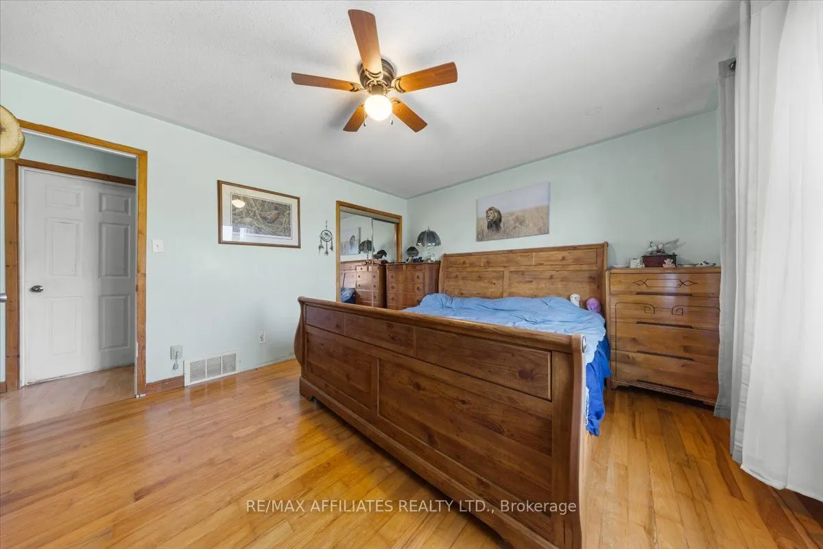229 Kitley South Elmsley Townline Road