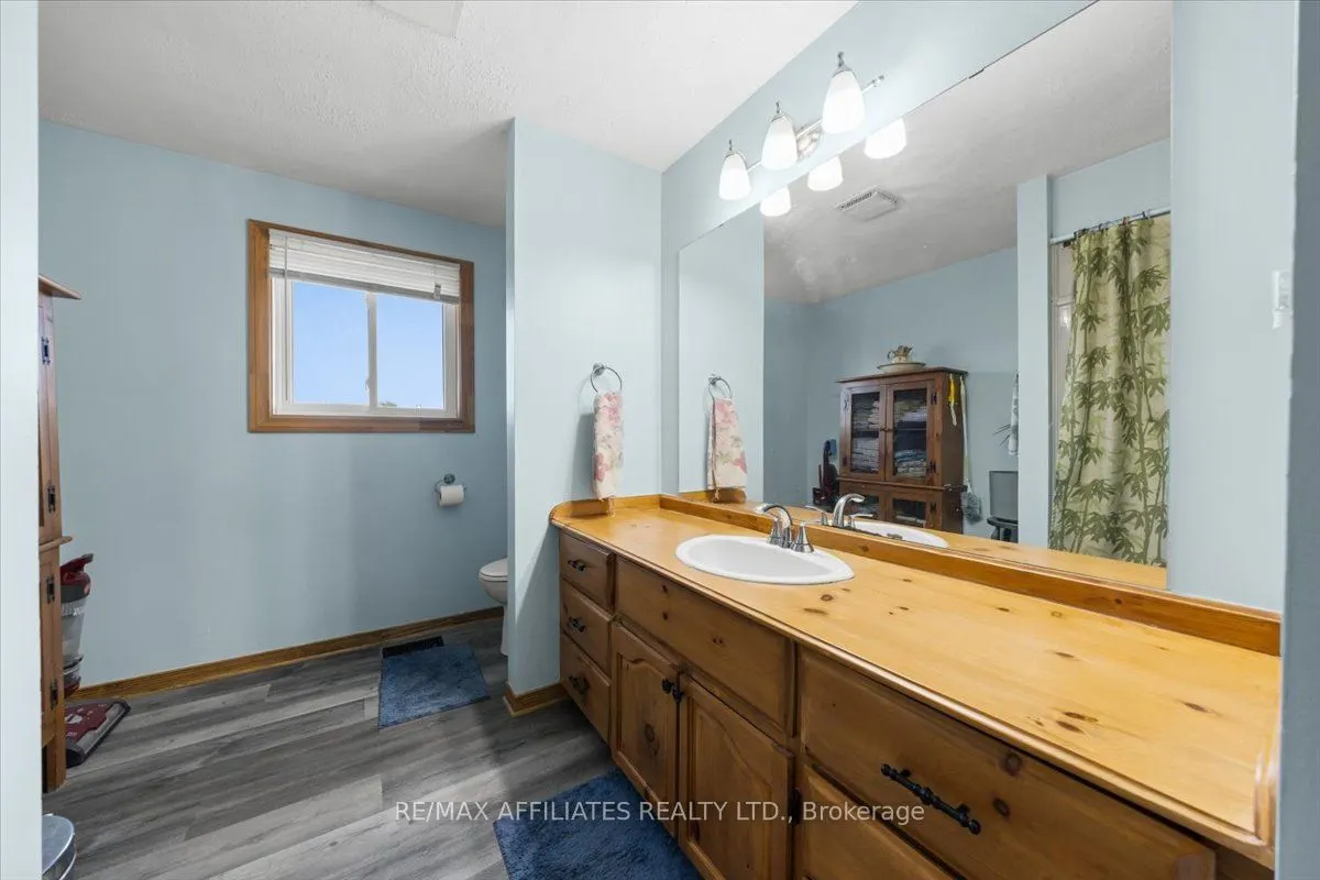 229 Kitley South Elmsley Townline Road