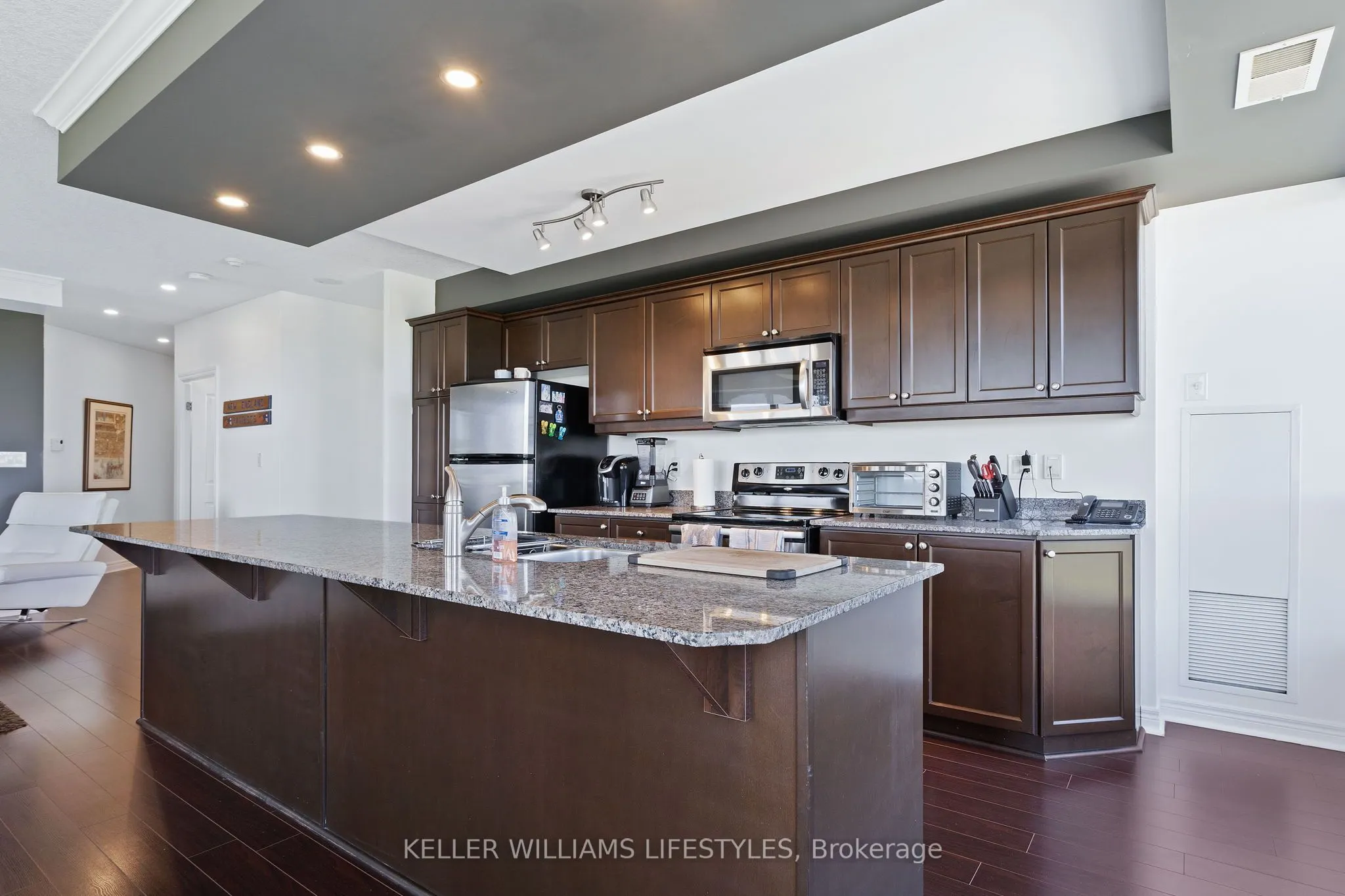 1030 Coronation Drive #1004