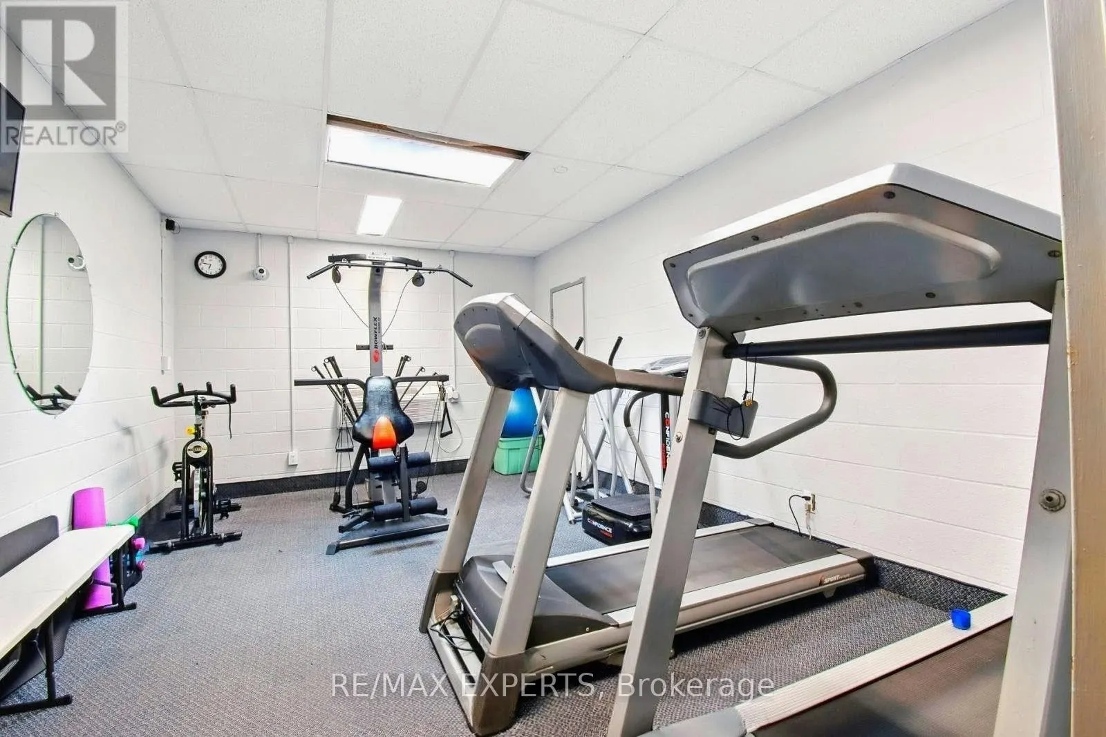 8591 Riverside Drive E, #410