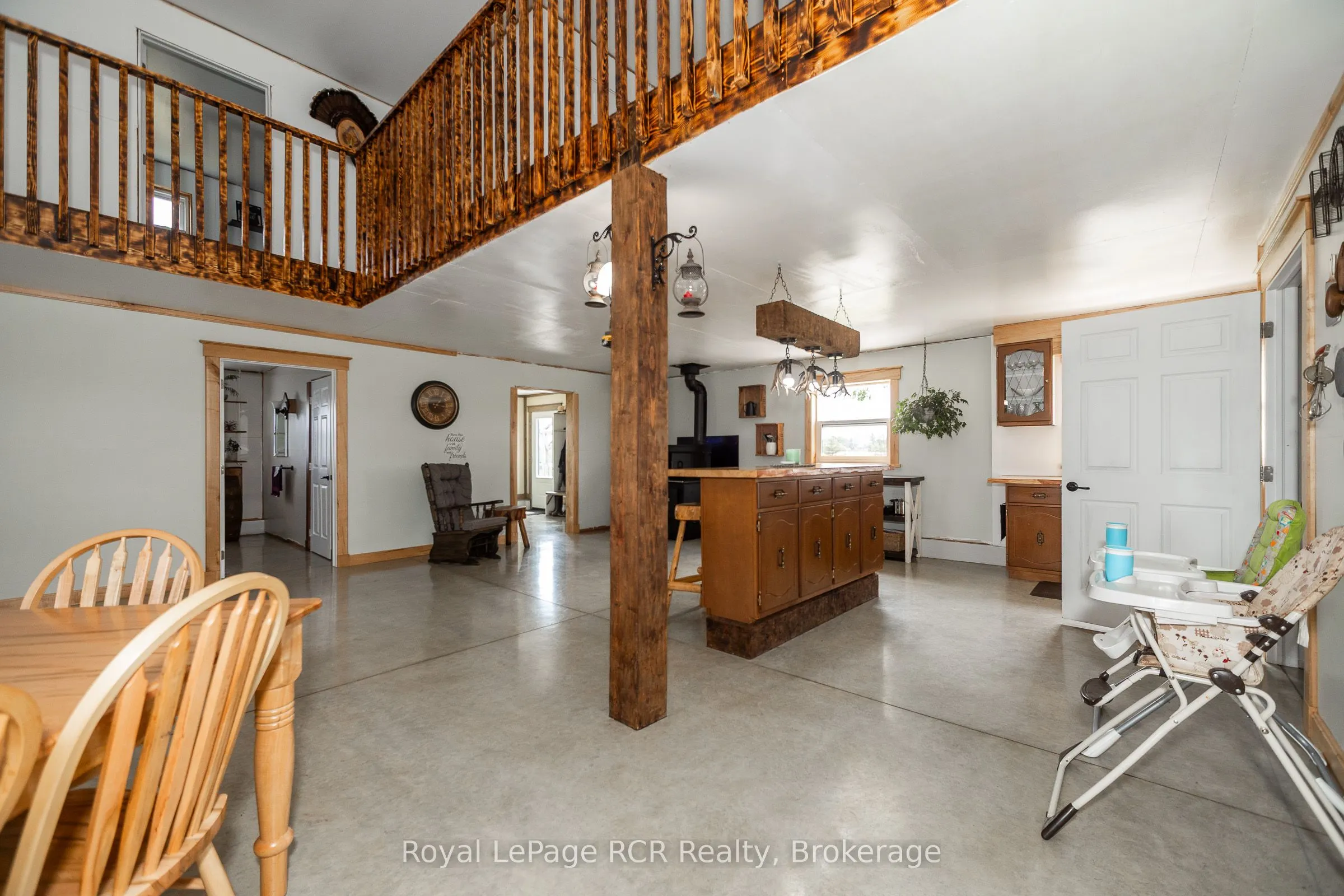 1720 Bruce 10 Road