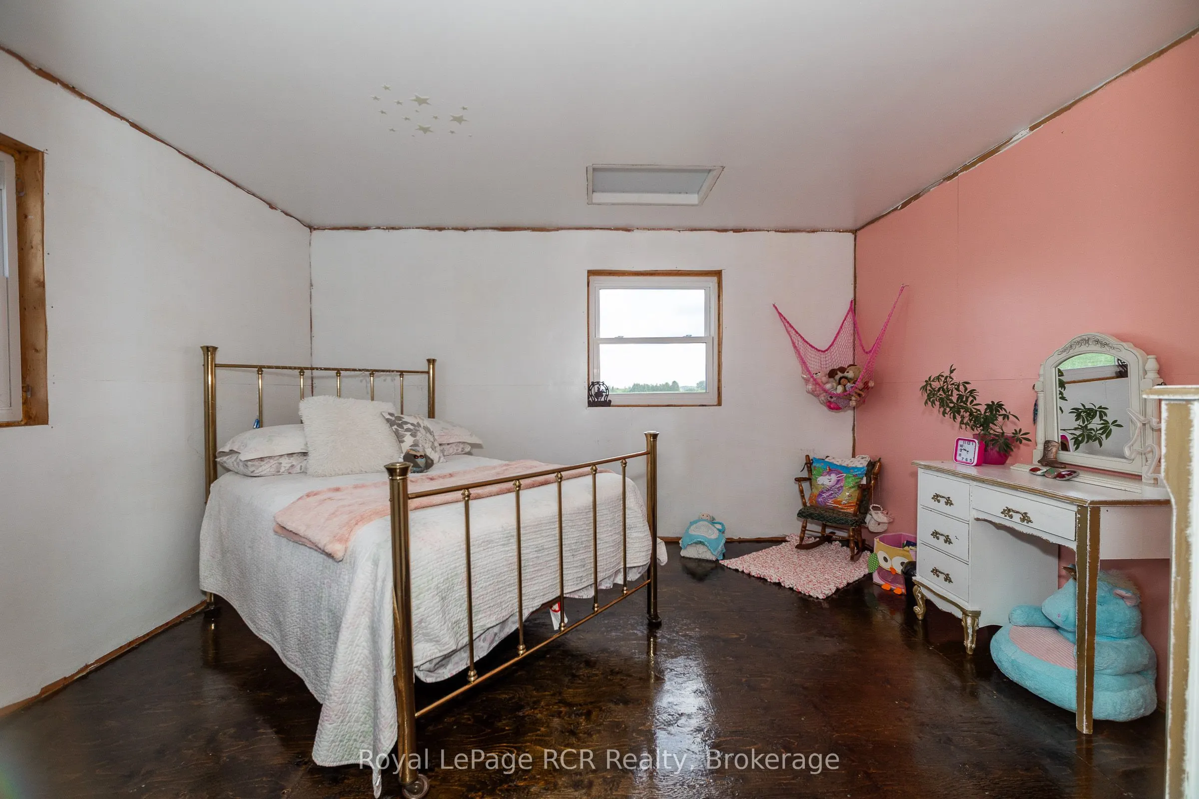 1720 Bruce 10 Road