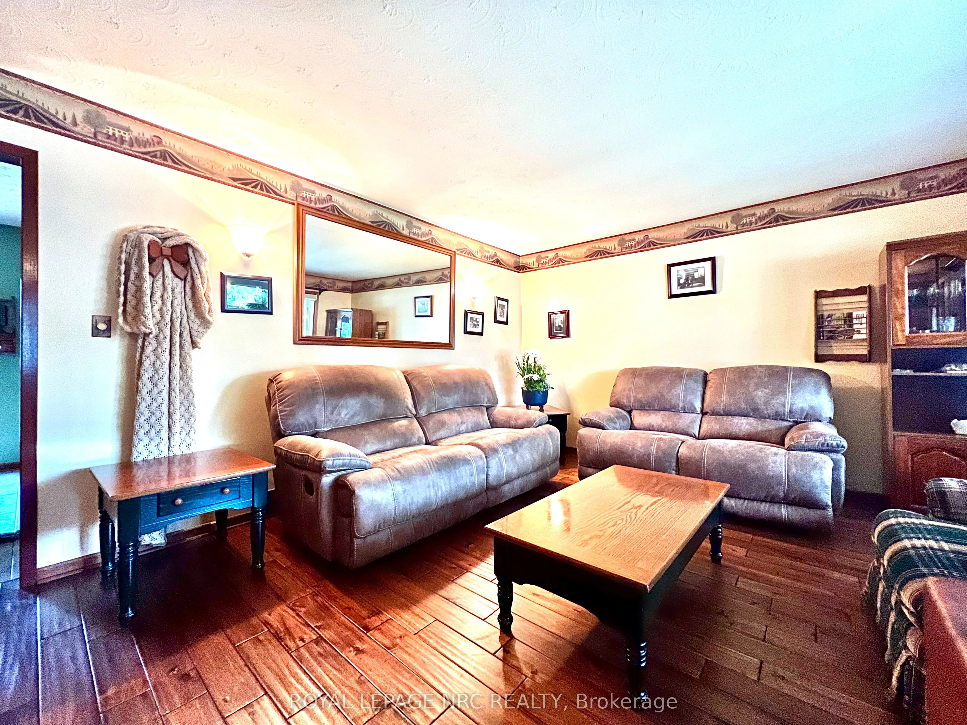 2 Pioneer Village Crescent