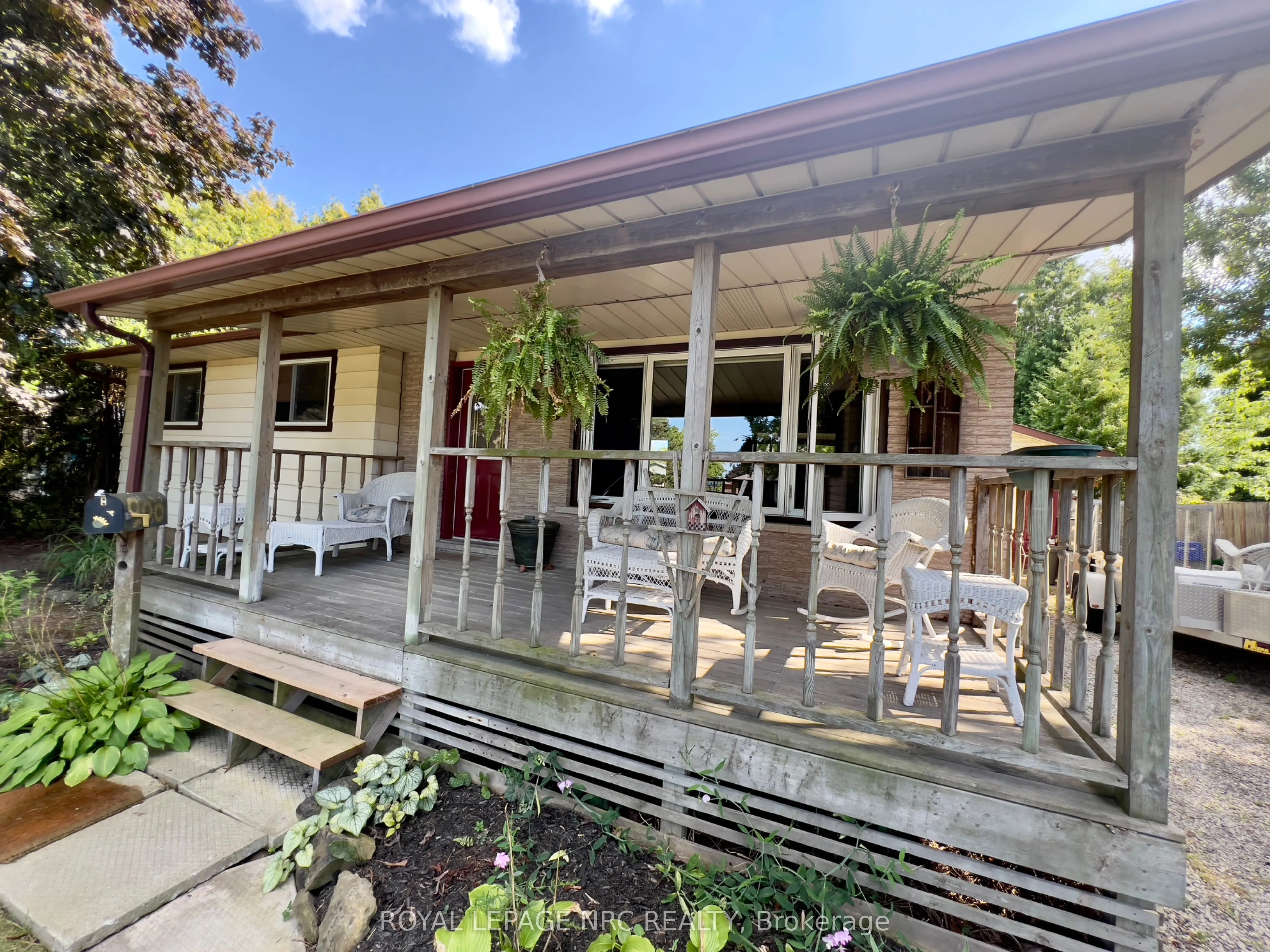 2 Pioneer Village Crescent