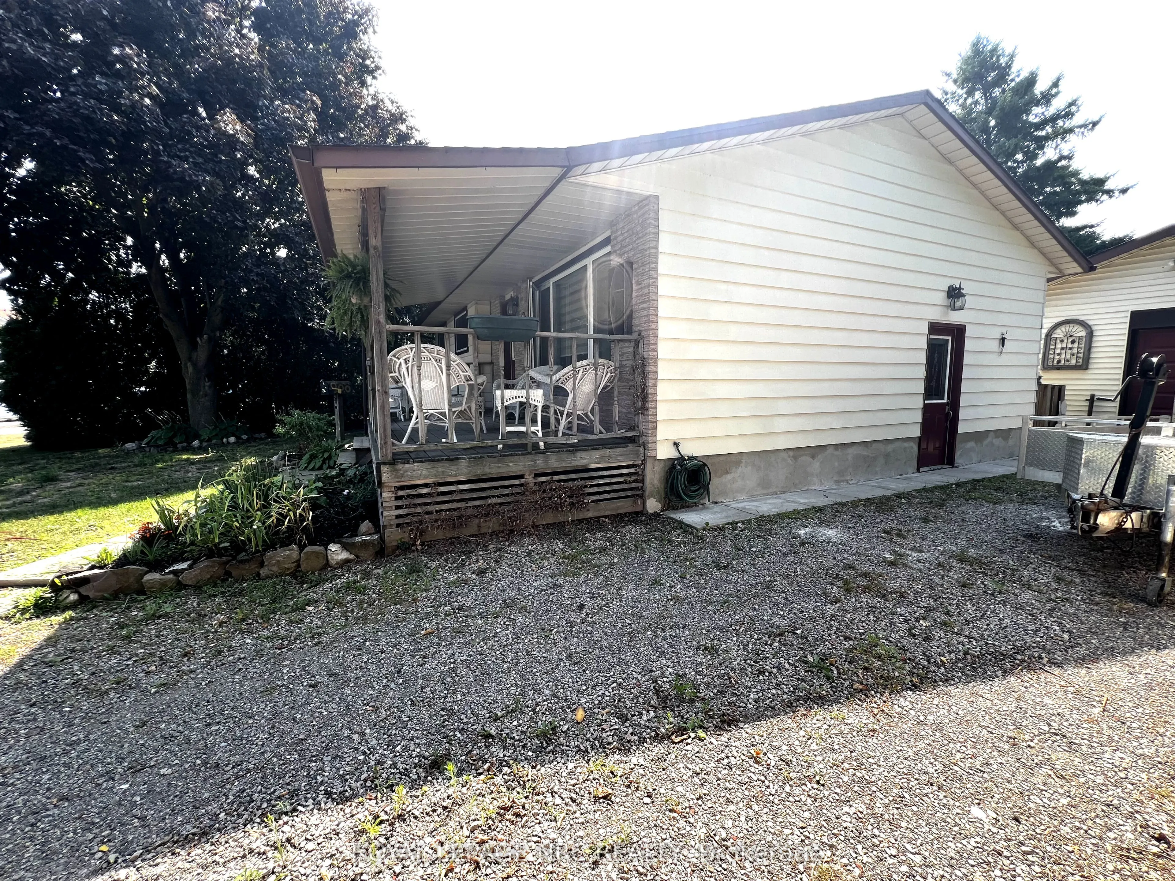 2 Pioneer Village Crescent