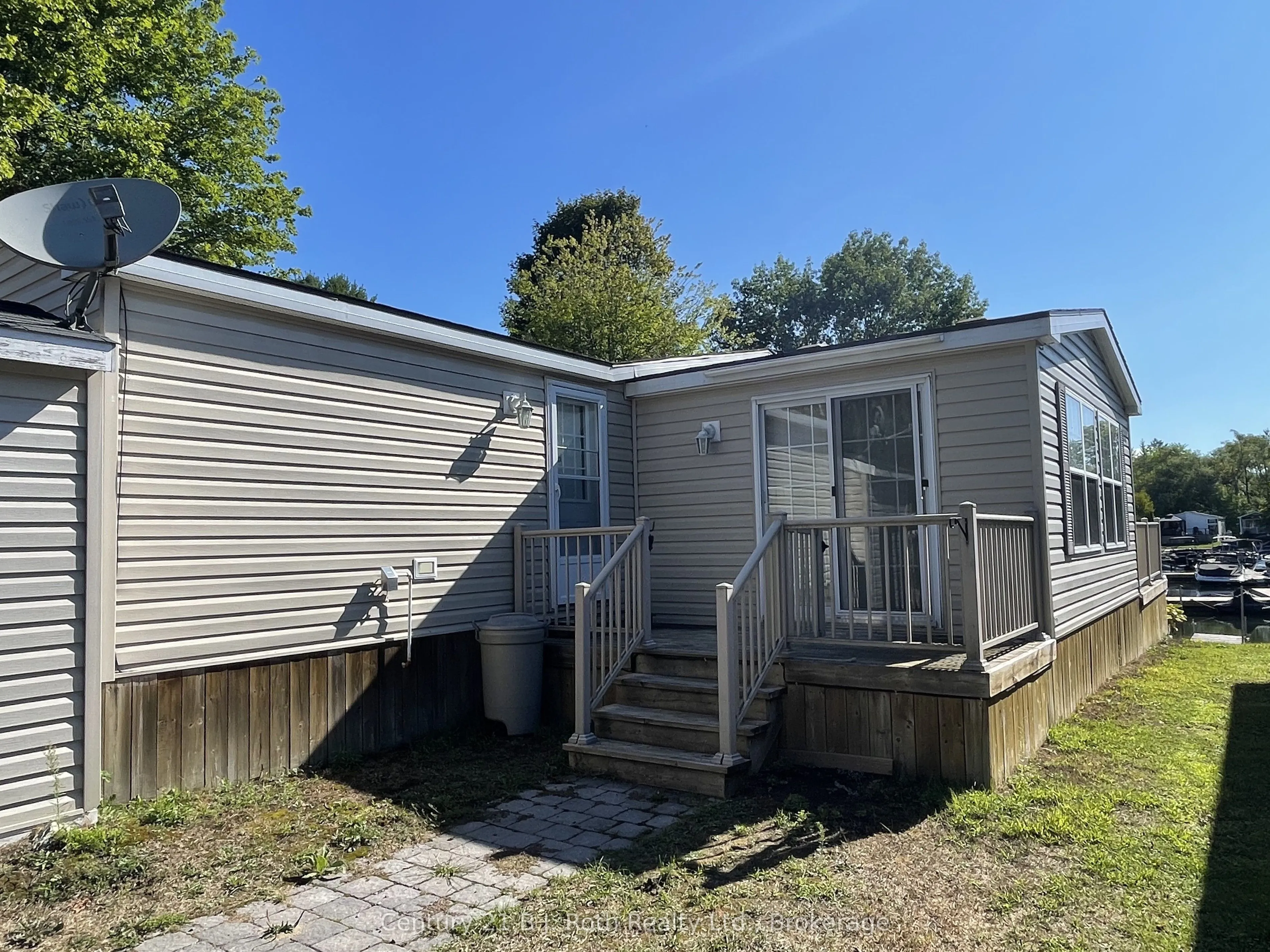1082 Shamrock Marina Road, #32