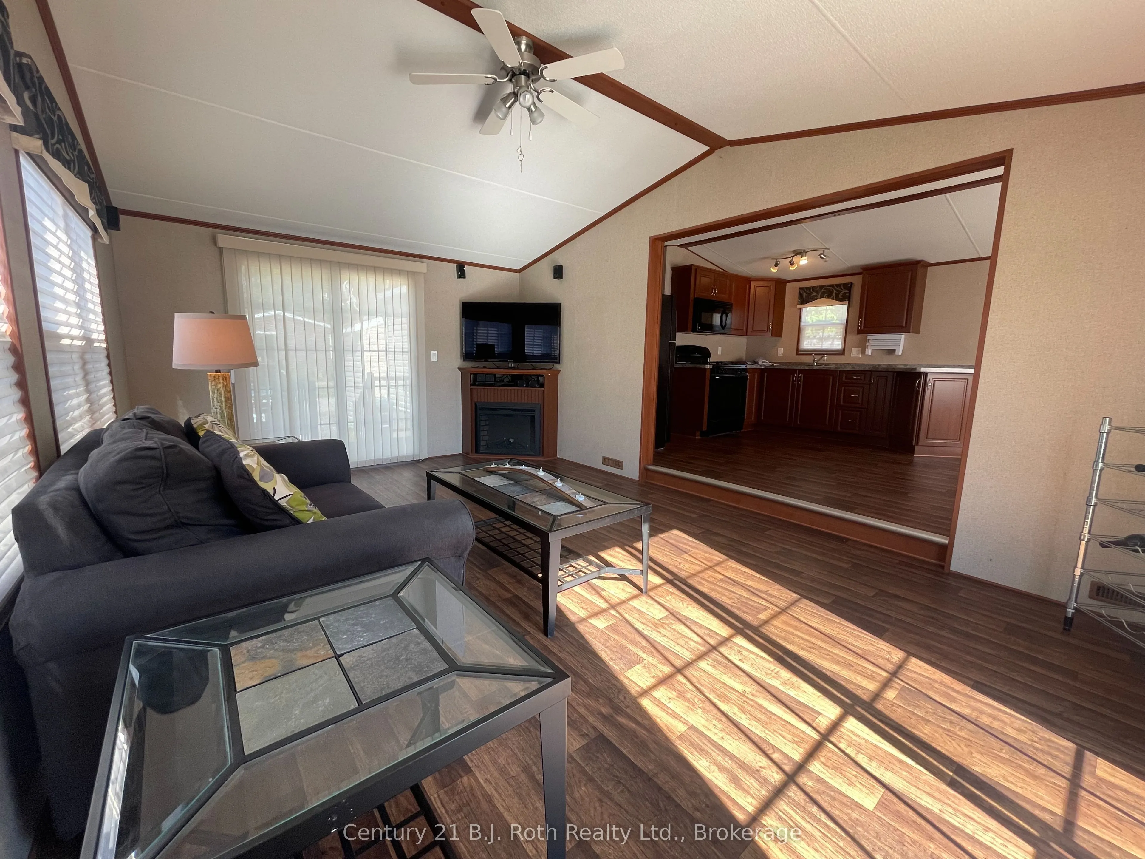 1082 Shamrock Marina Road, #32