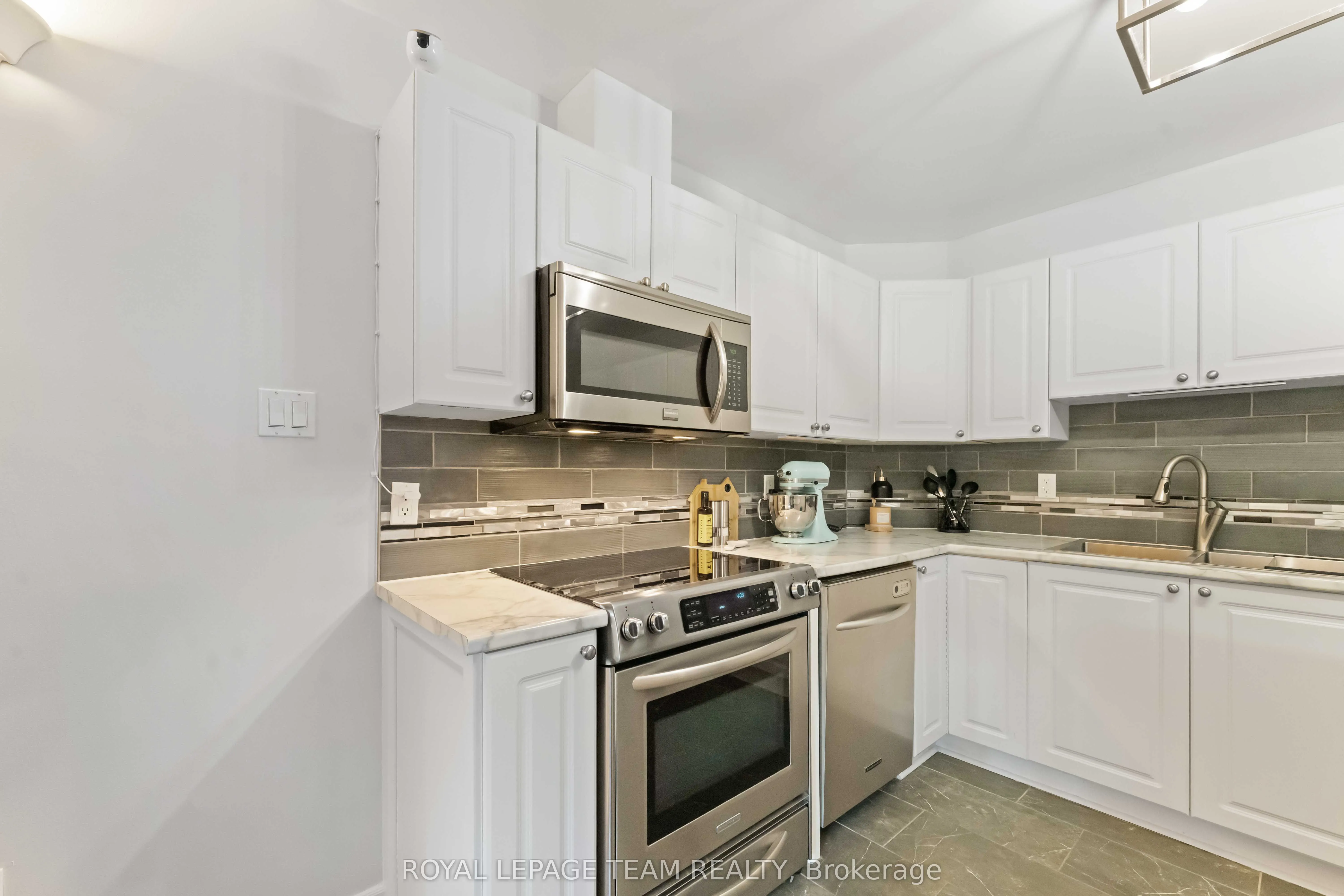 97 Crestway Drive, #A