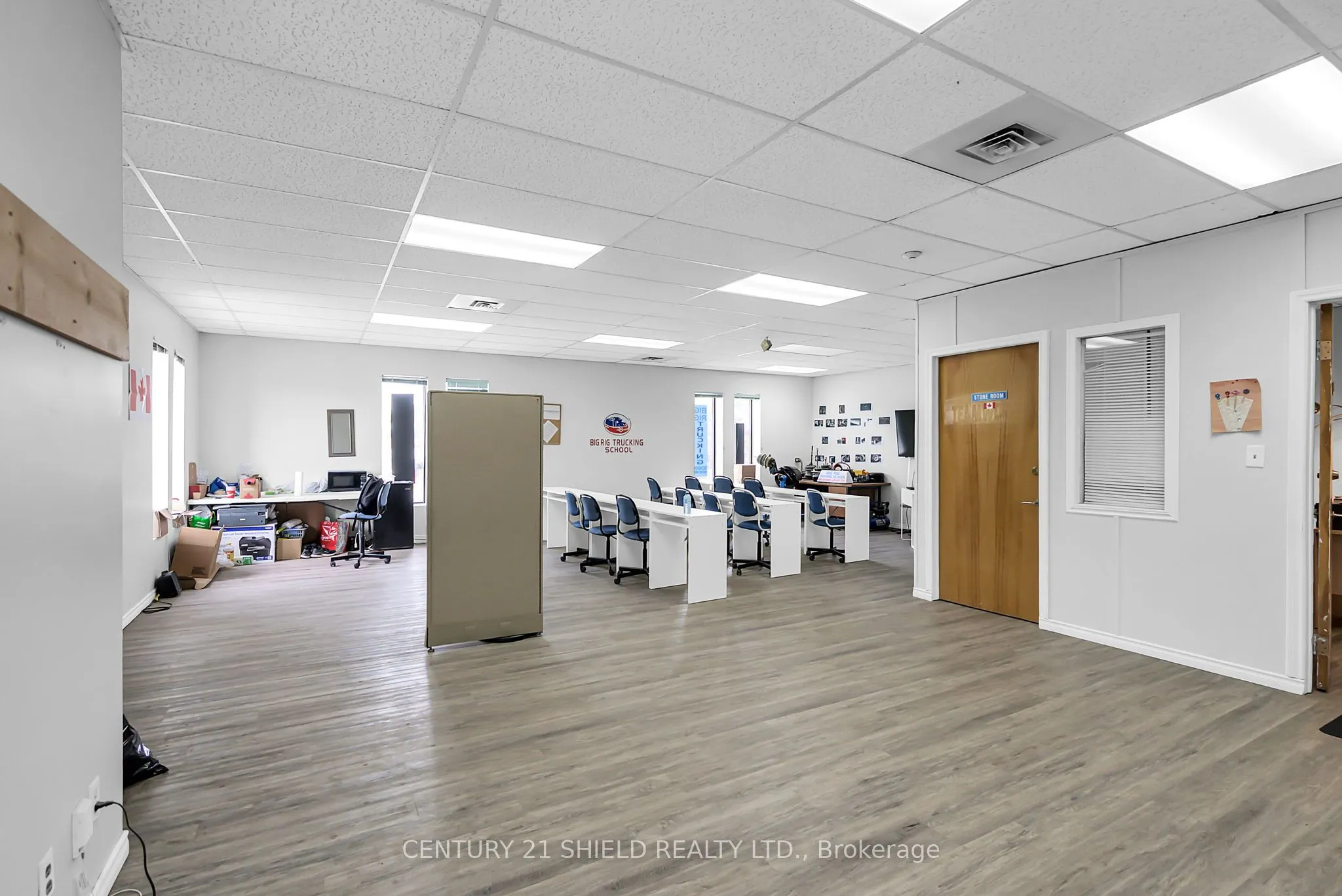 120 Tollgate Street W
