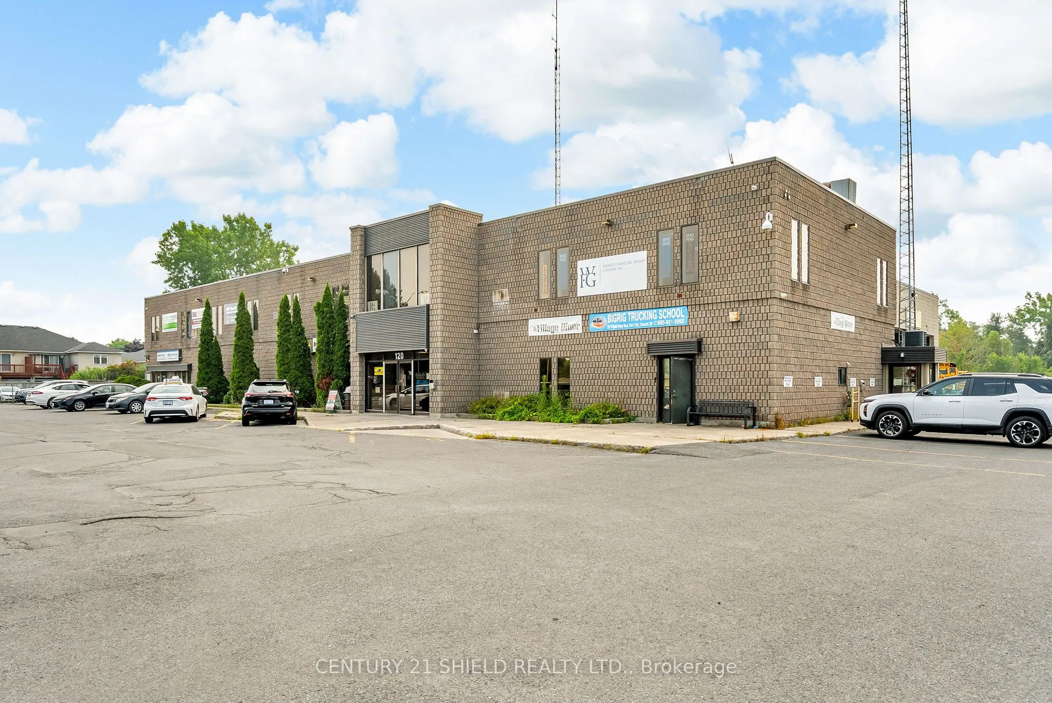 120 Tollgate Street W