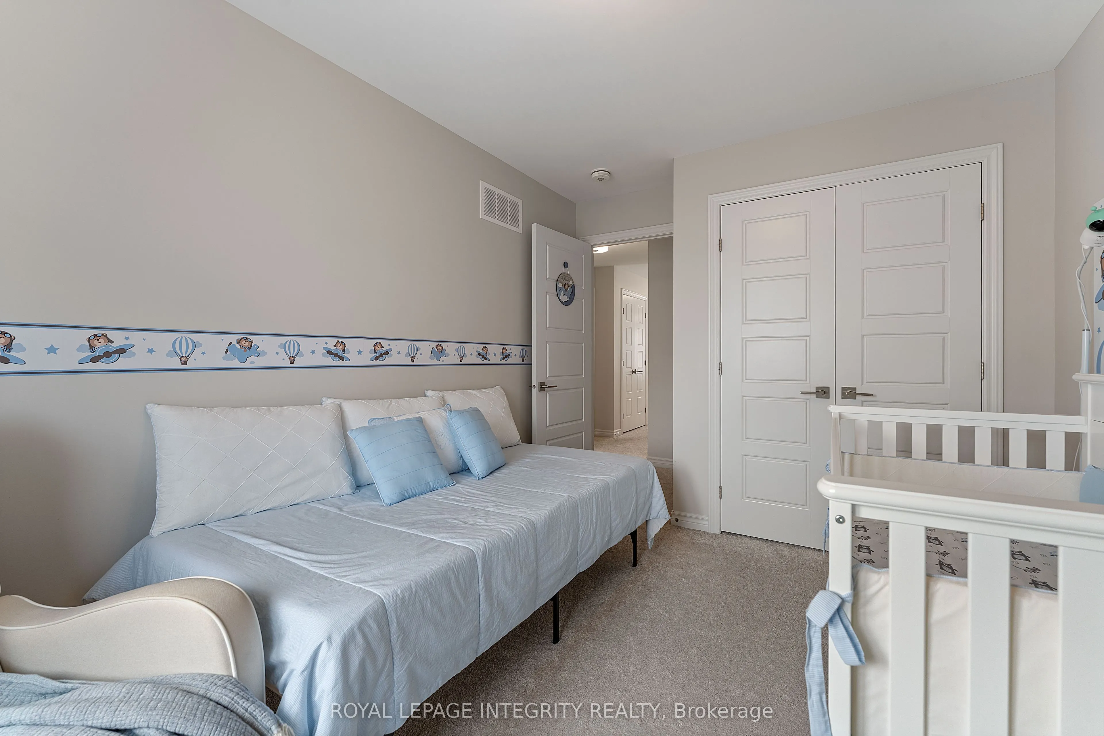 820 Clapham Terrace