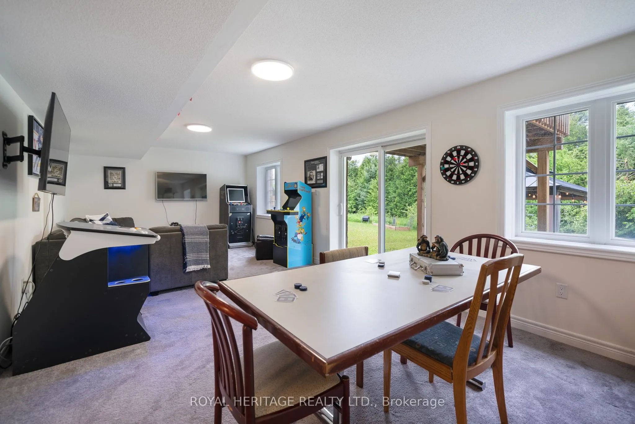 2 William Campbell Road