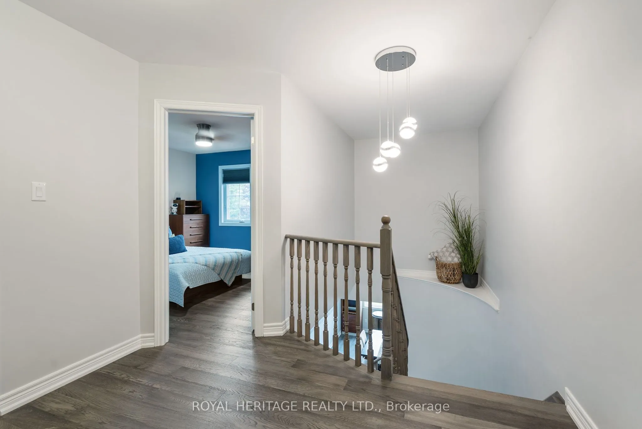 2 William Campbell Road