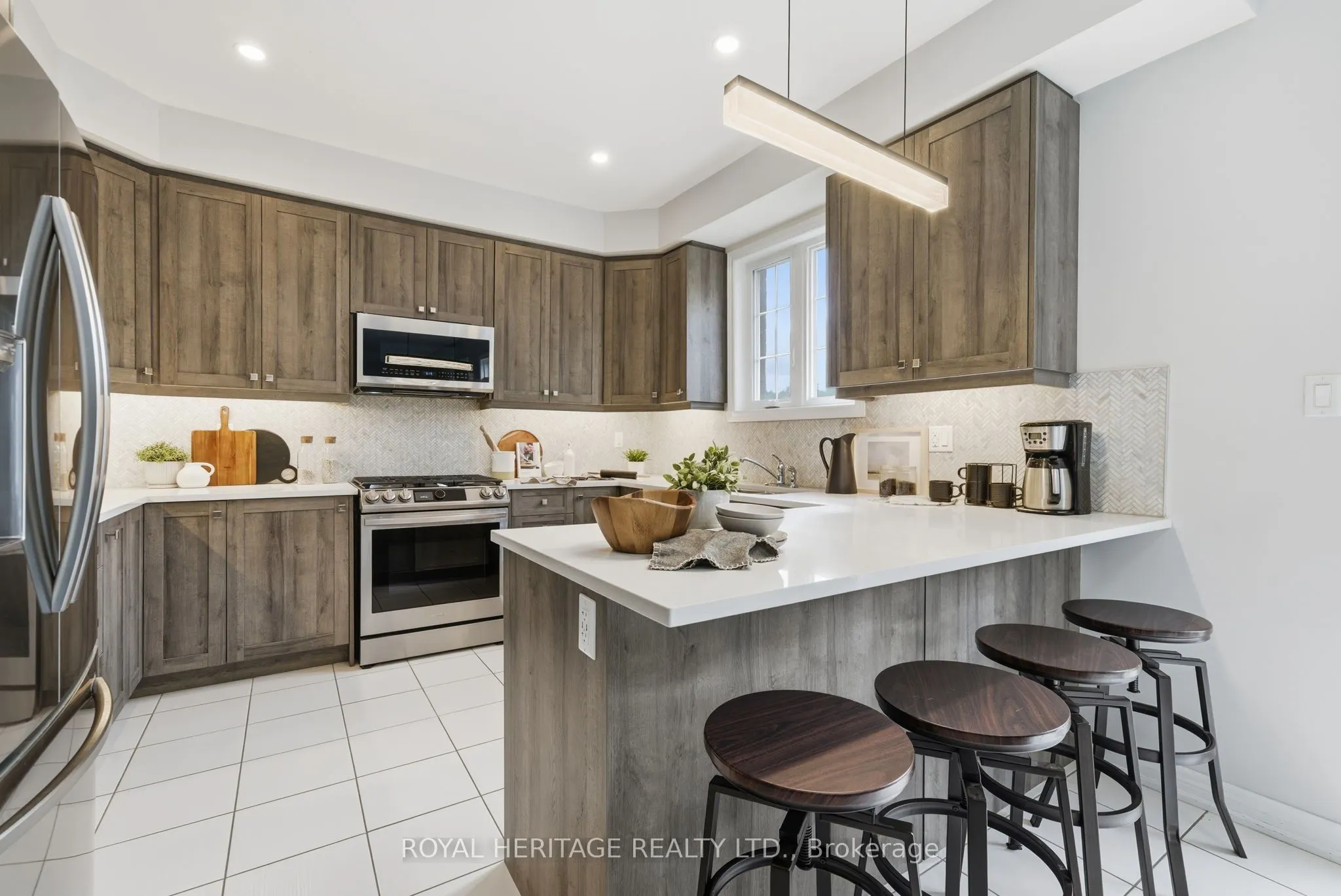 2 William Campbell Road