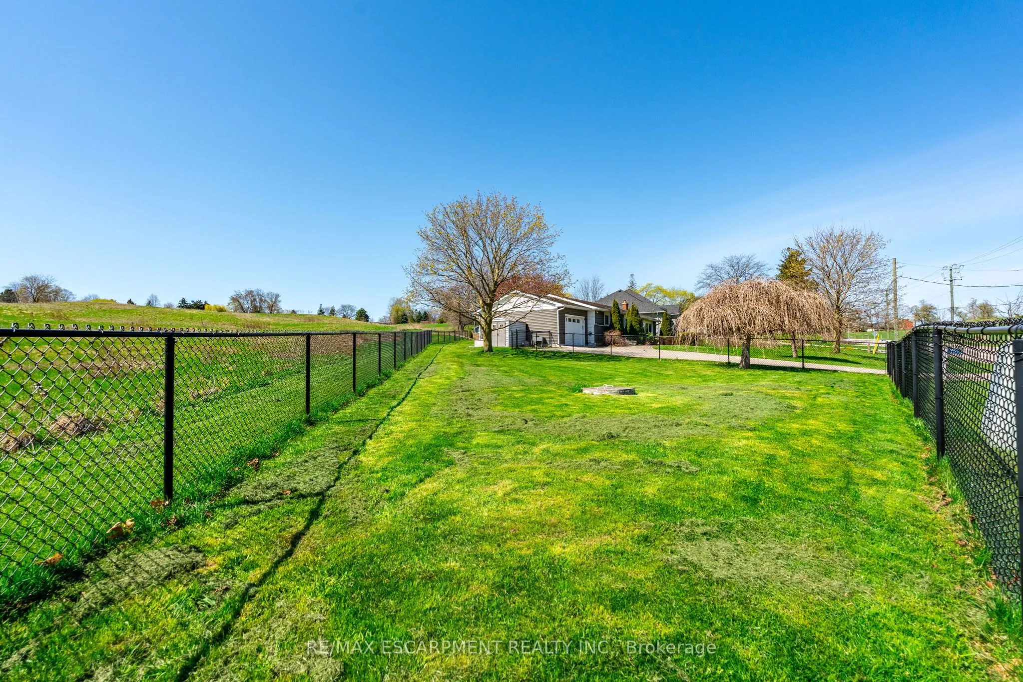 258 Oakhill Drive