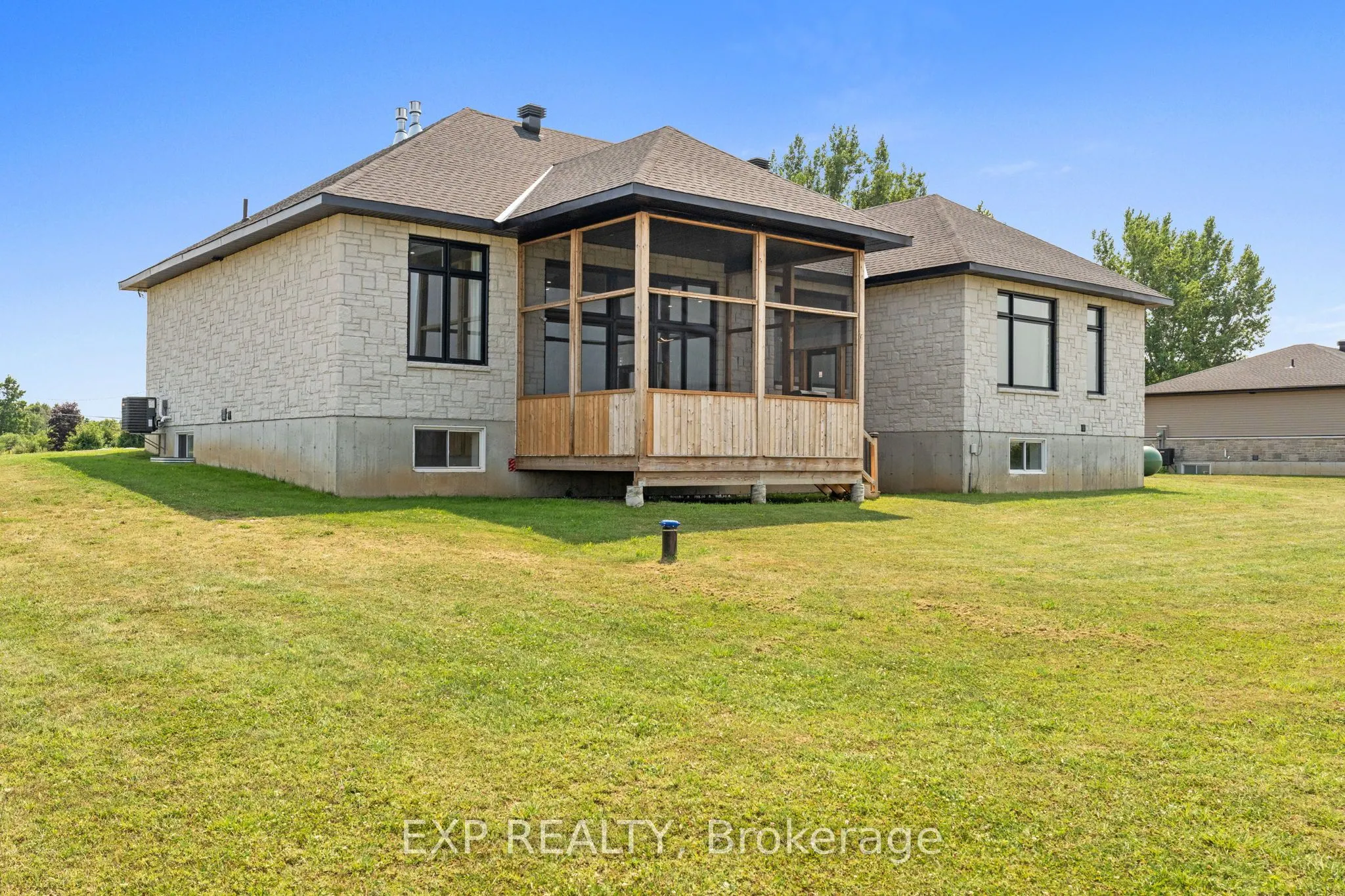 13708 County Rd 15 Road