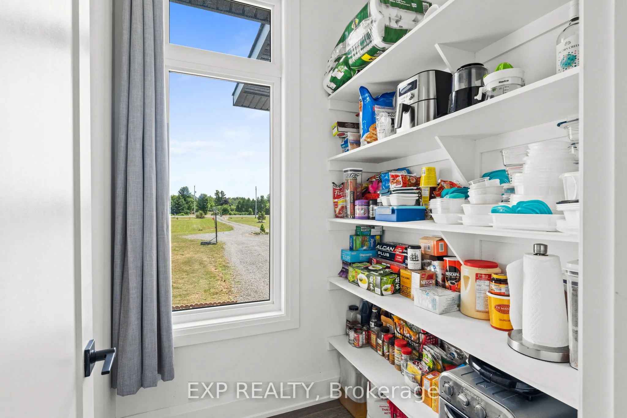 13708 County Rd 15 Road