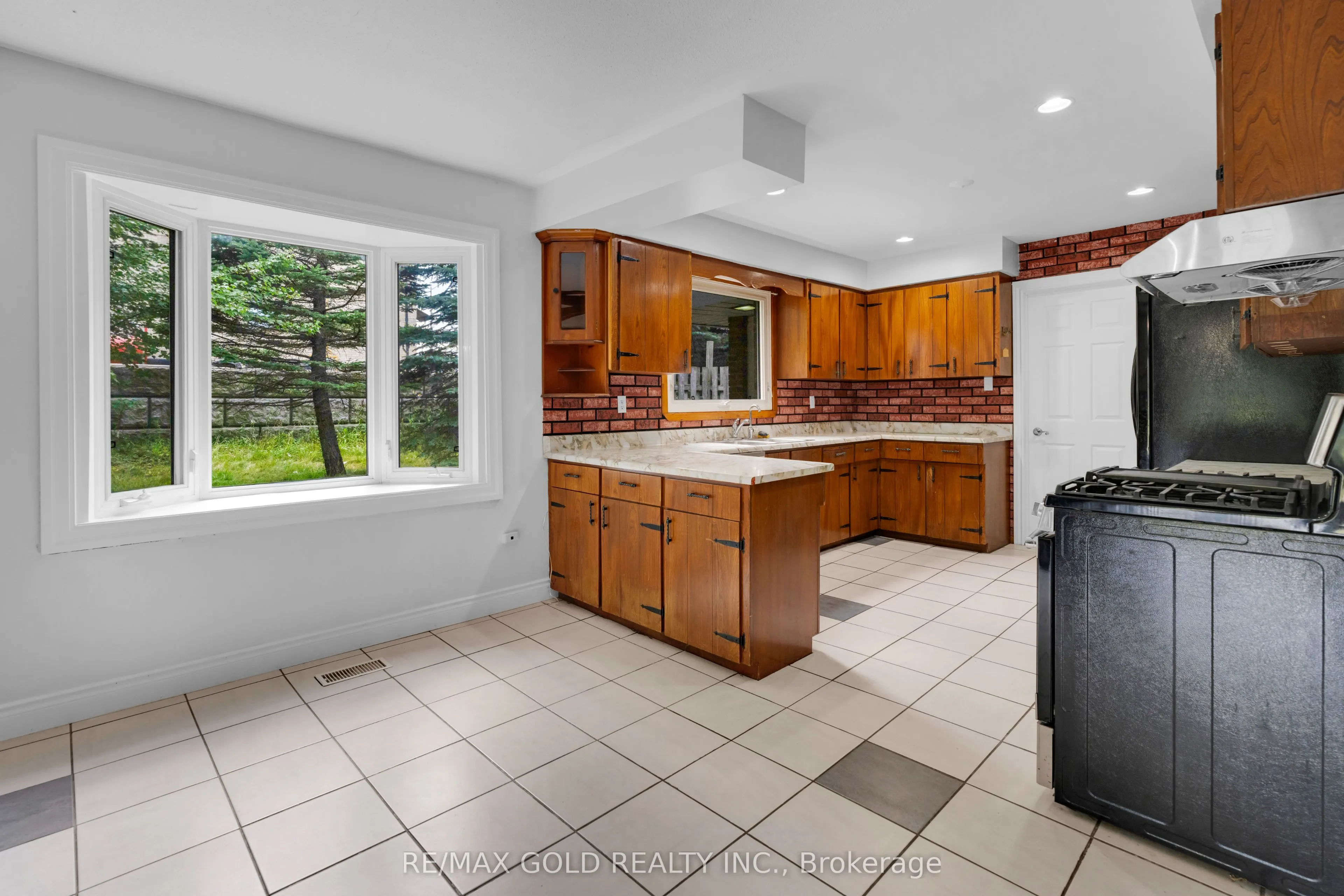 3 Cedar Grove Road