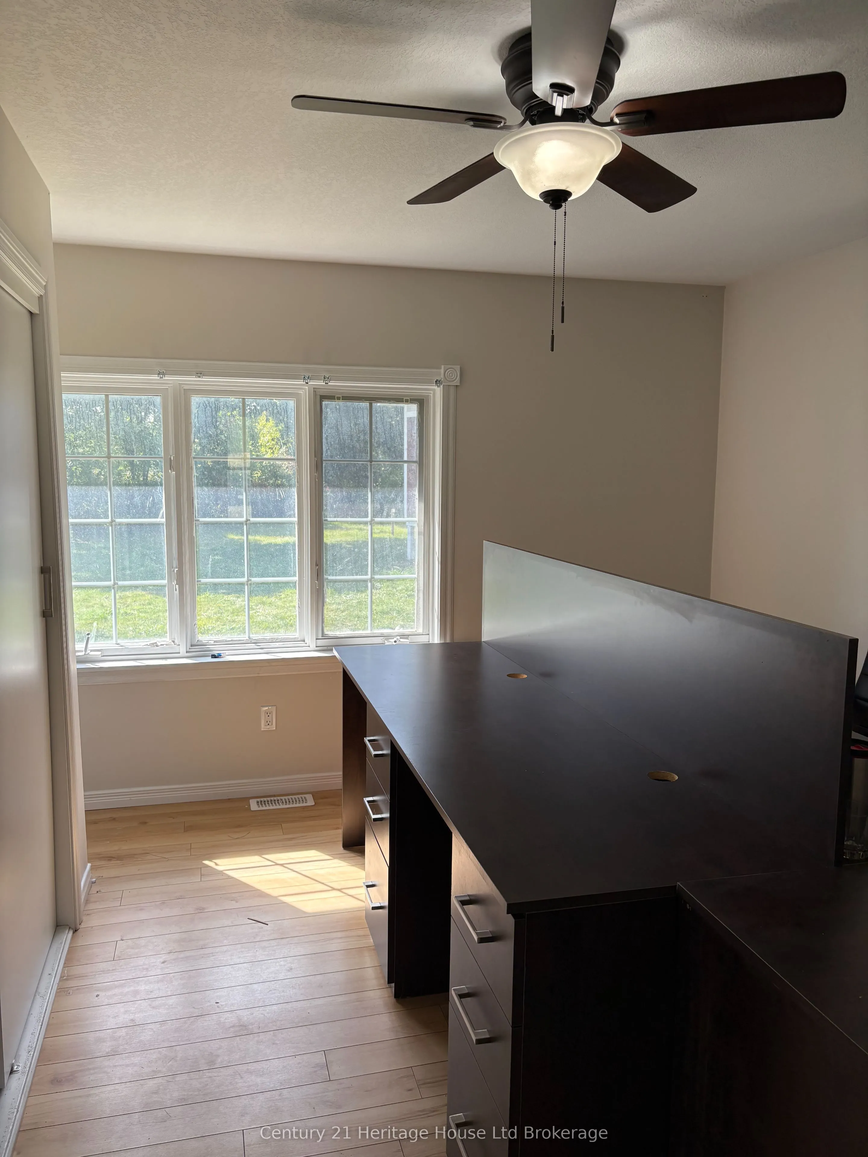 560 Unit "B" Athlone Avenue