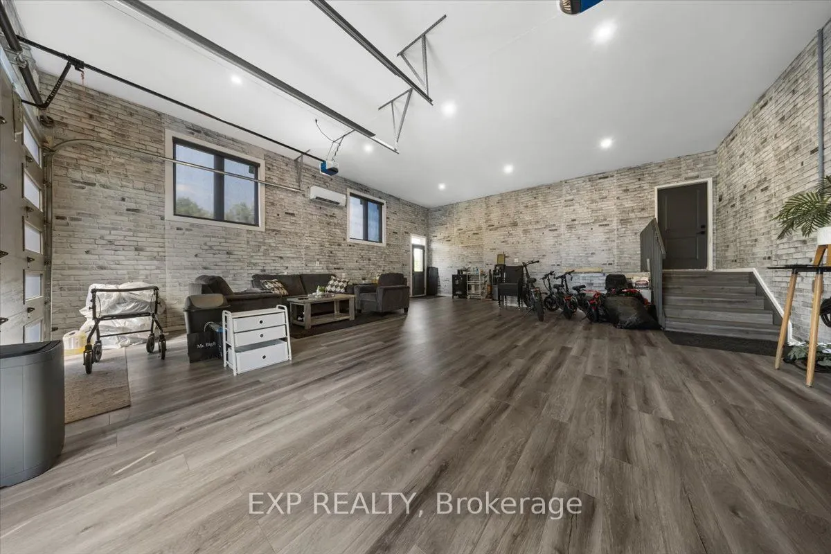 1601 Lakeshore Drive