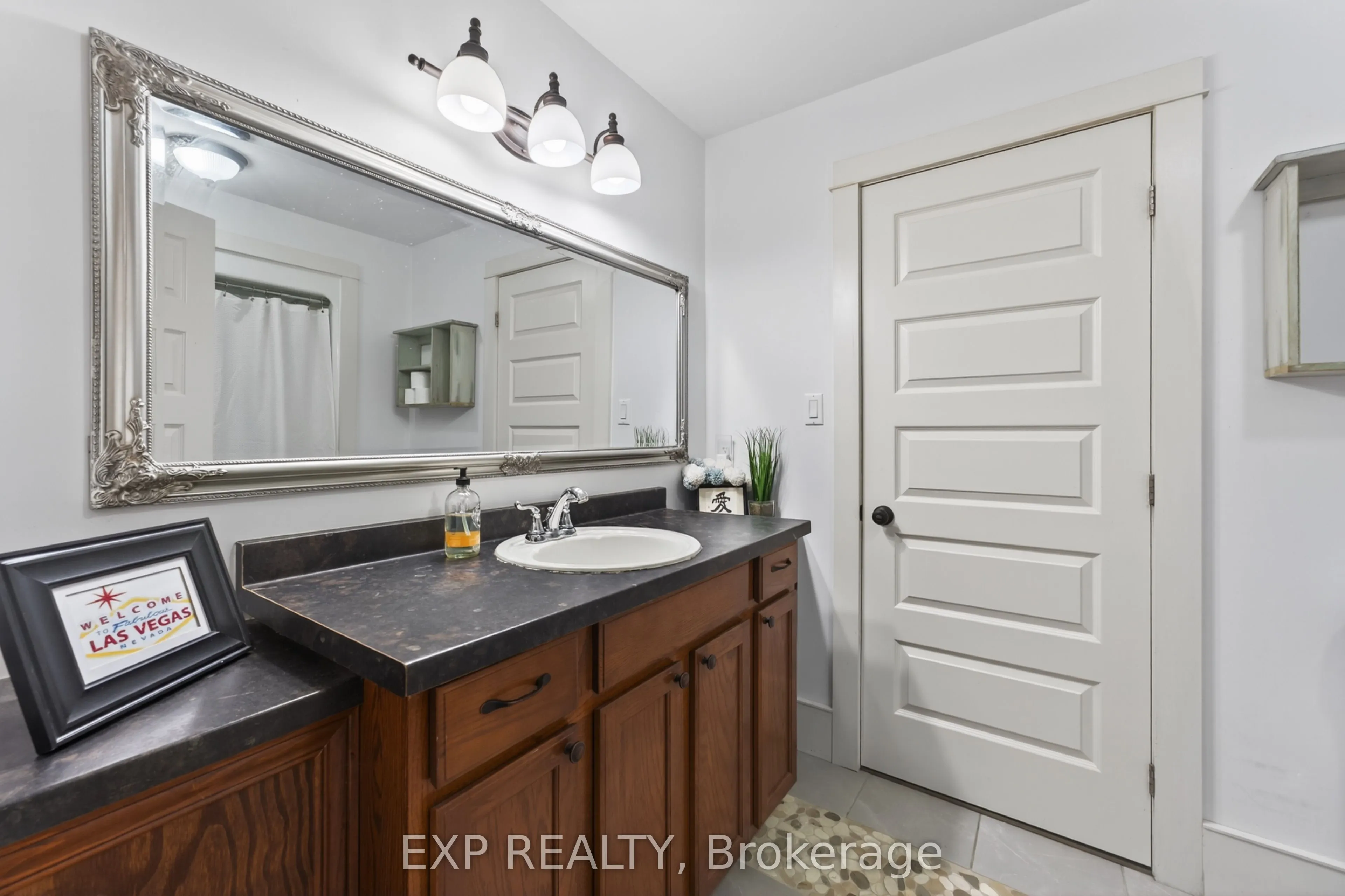12 Olde Stone Road